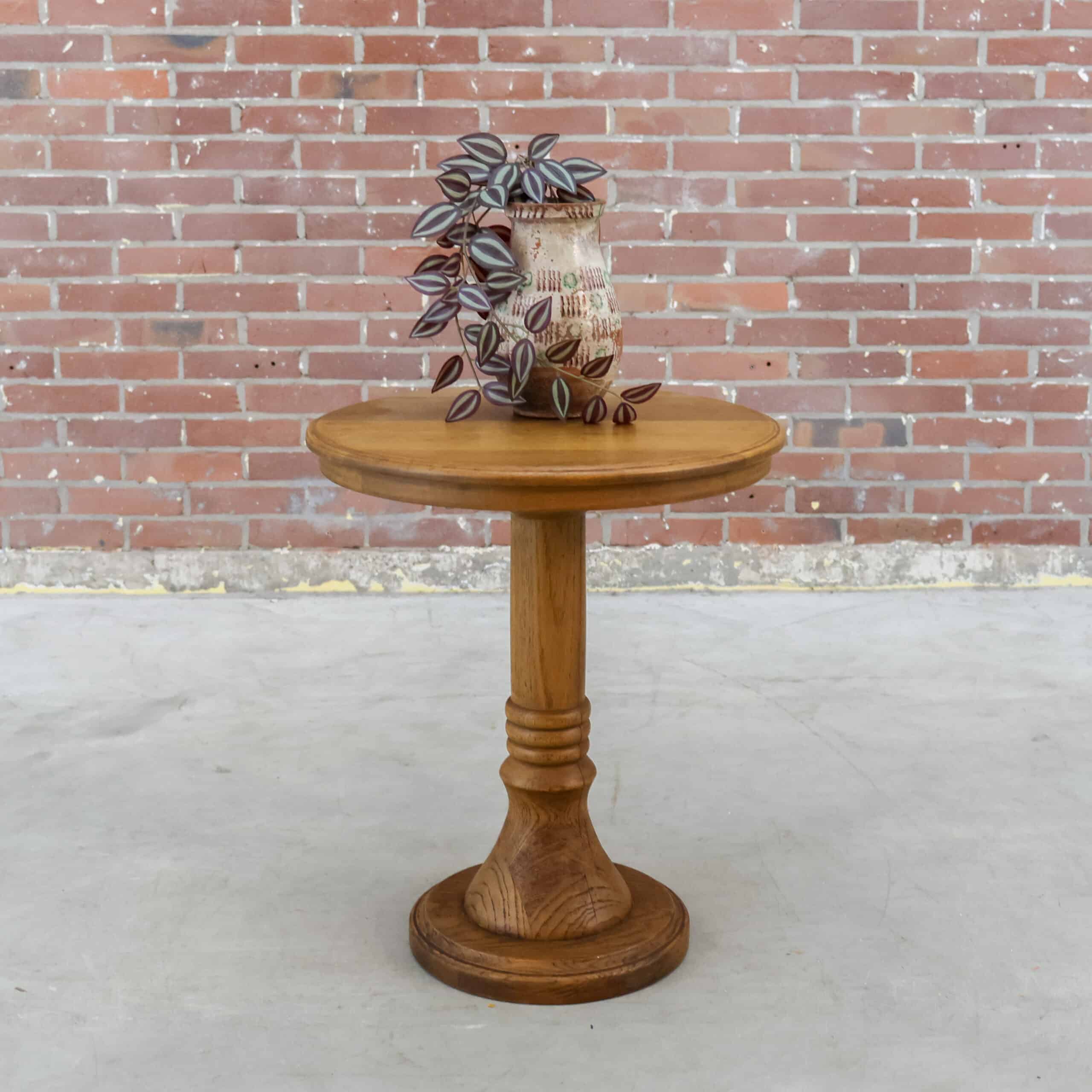 Brocante bijzettafel