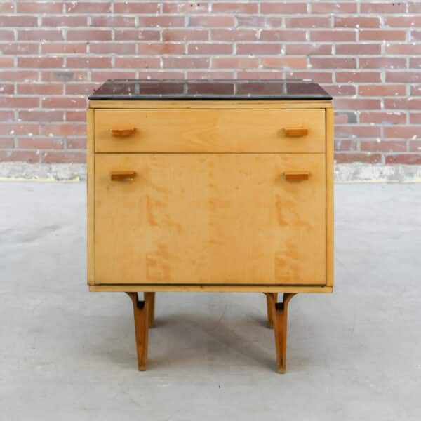 Mid-century nachtkastje - Novy Domov