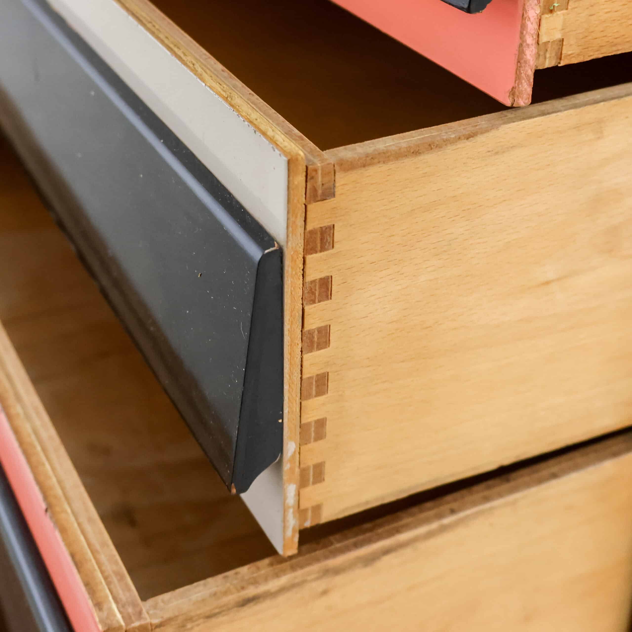 Vintage ladekast van Interiér Praha - Afbeelding 4