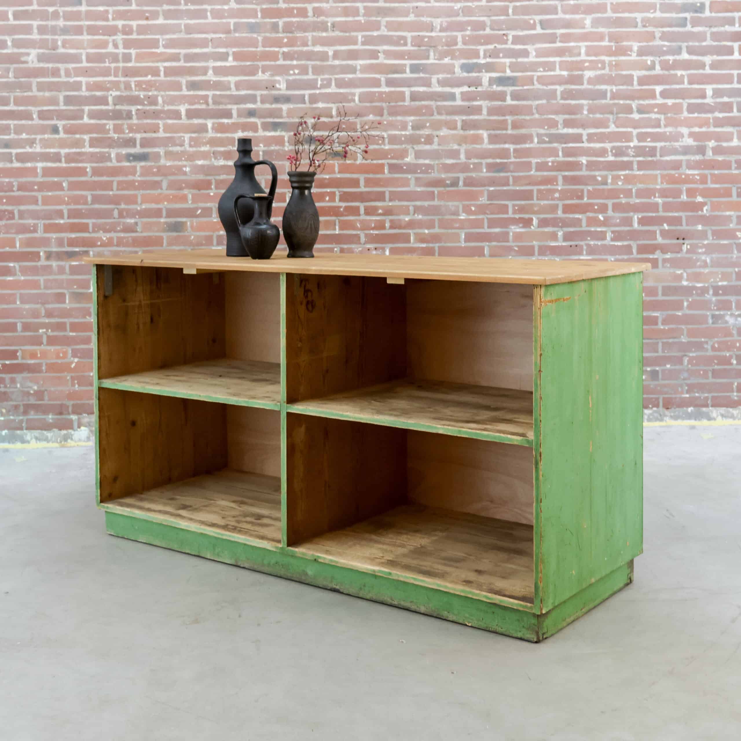 Brocante open dressoir