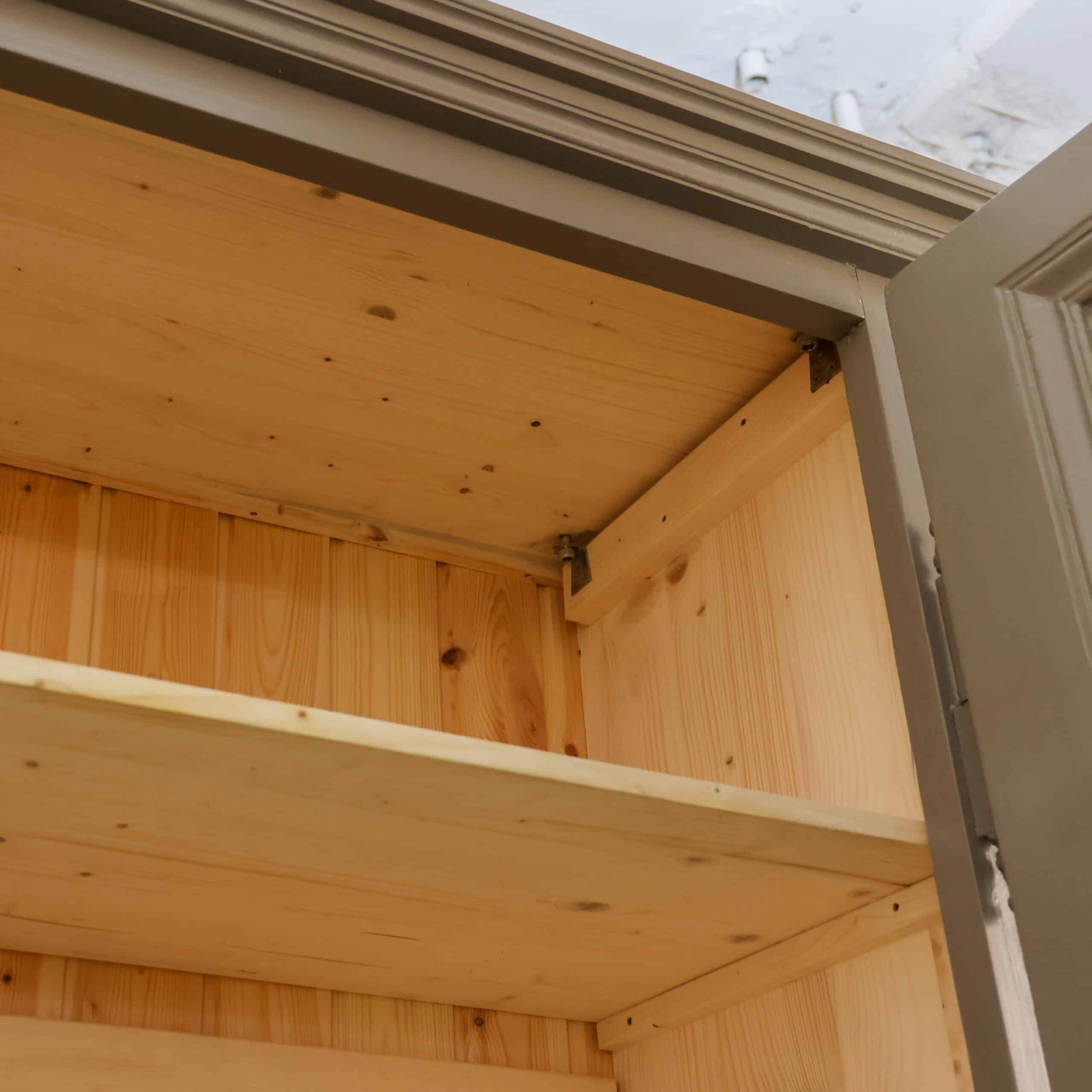 Hoge kast met ensuite deuren - demontabel - Afbeelding 3