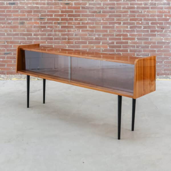 Mid-century vitrinekast
