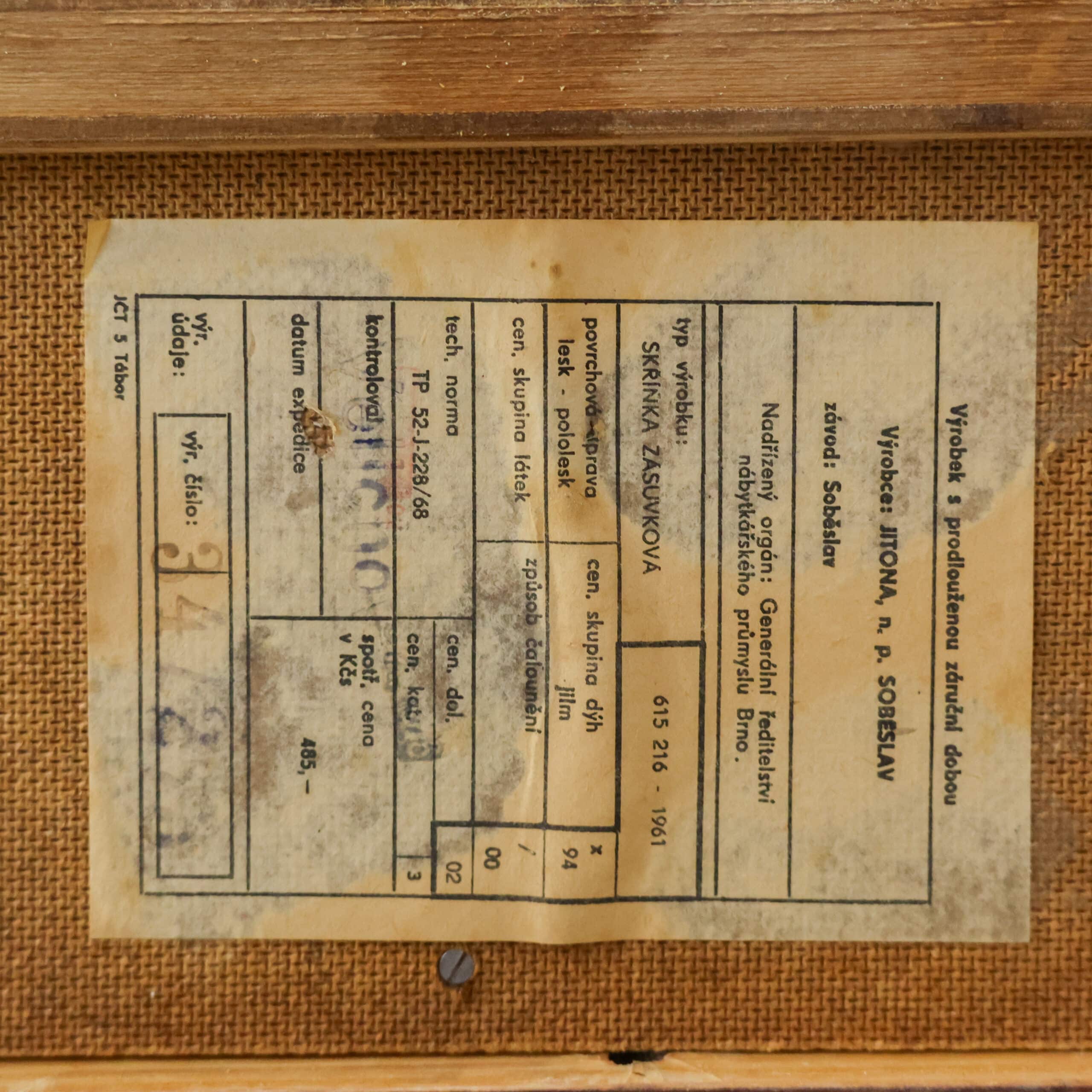 Mid-century wandkast - Jitona – Bild 17