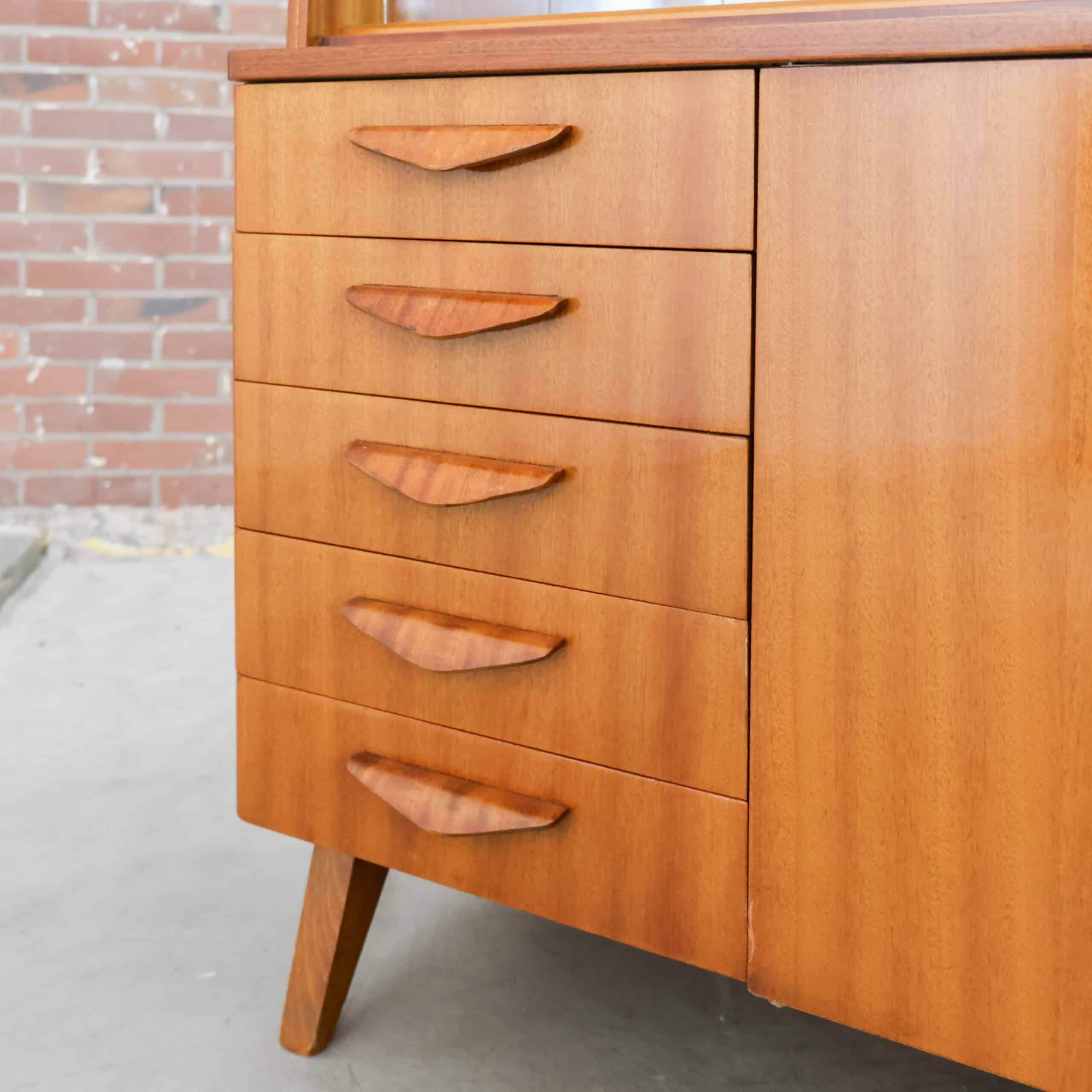Mid Century highboard - Tatra Nabytok - Afbeelding 7