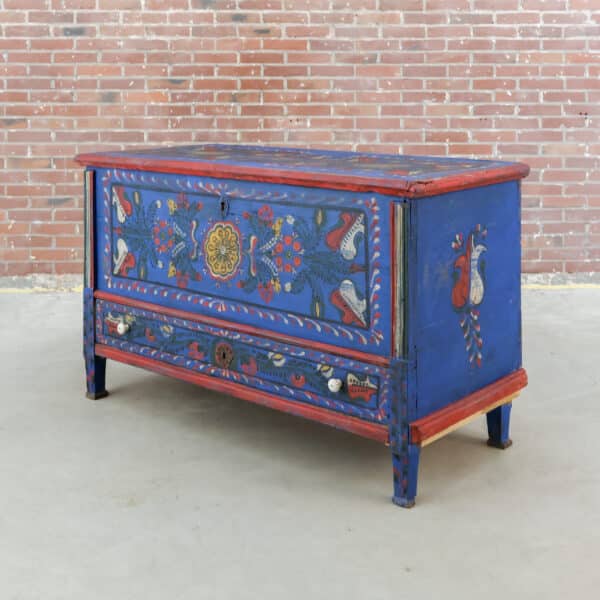 Handbeschilderde houten kist