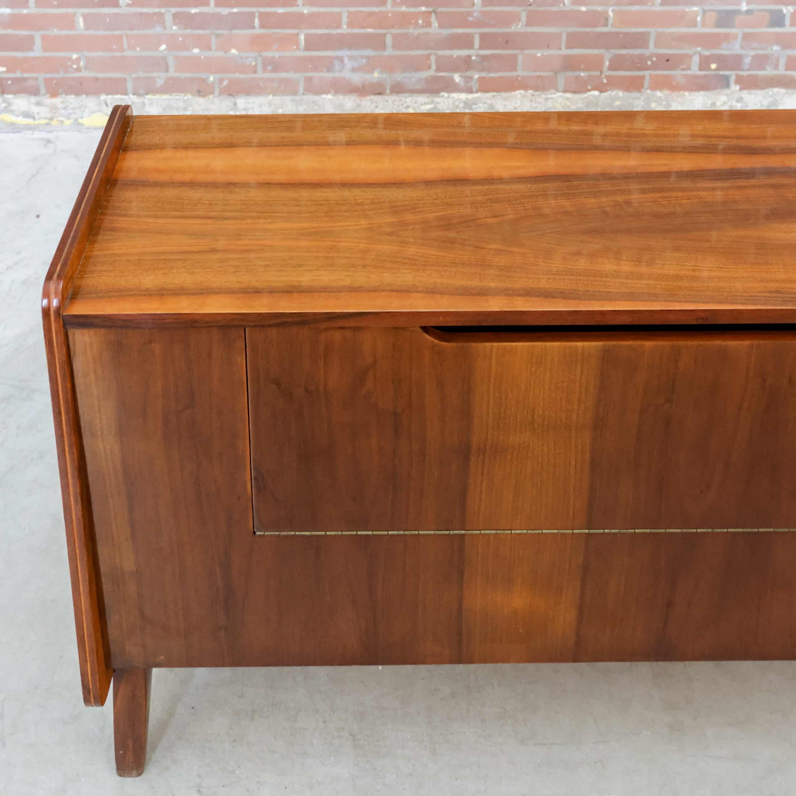 Mid-century dekenkast - Tatra Nabytok - Afbeelding 4