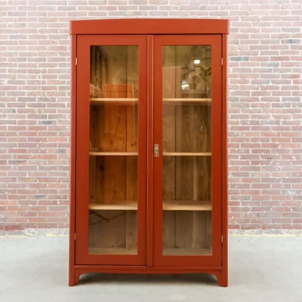 Brocante vitrinekast