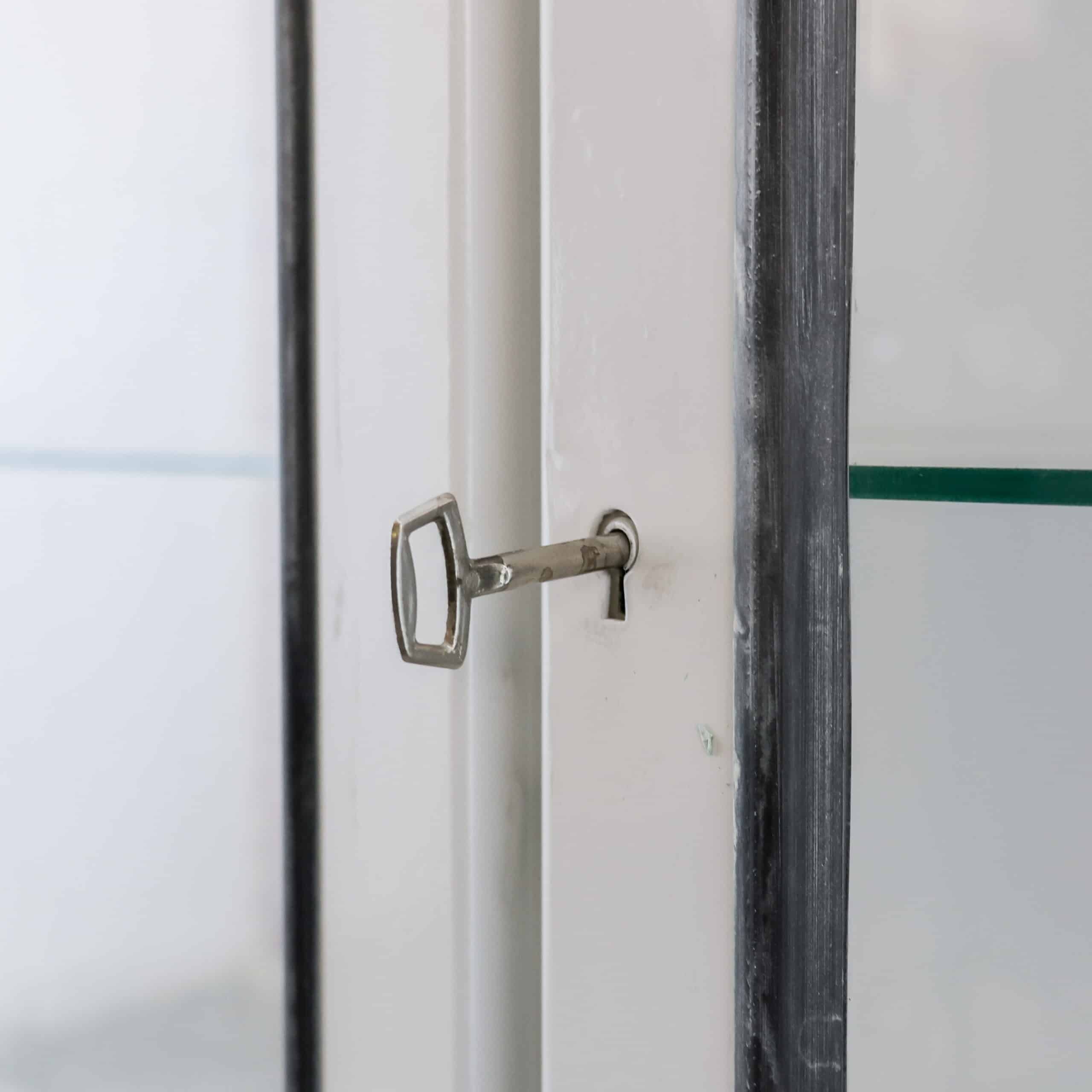 Vintage dokterskast - Afbeelding 8