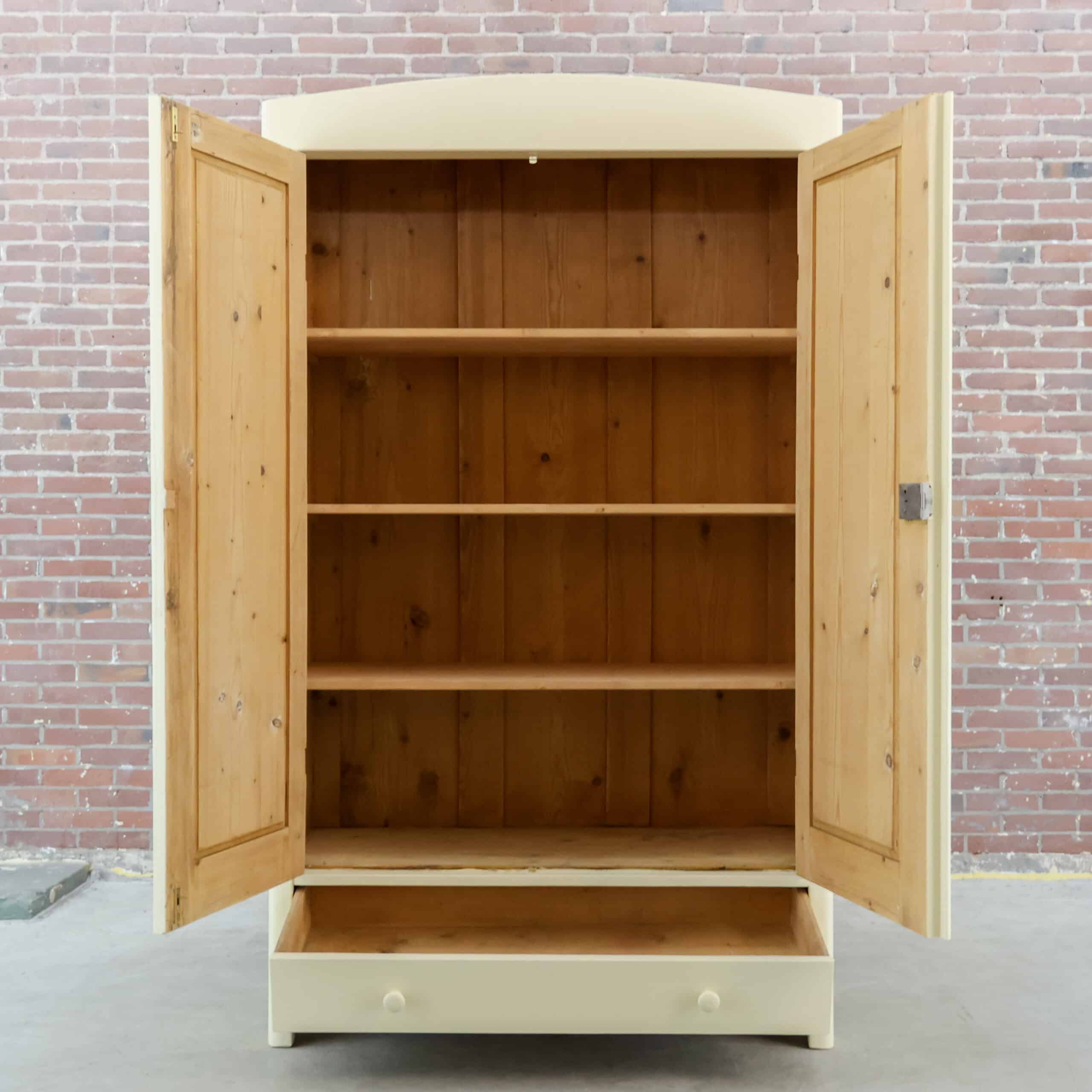 Brocante crème linnenkast - Afbeelding 2