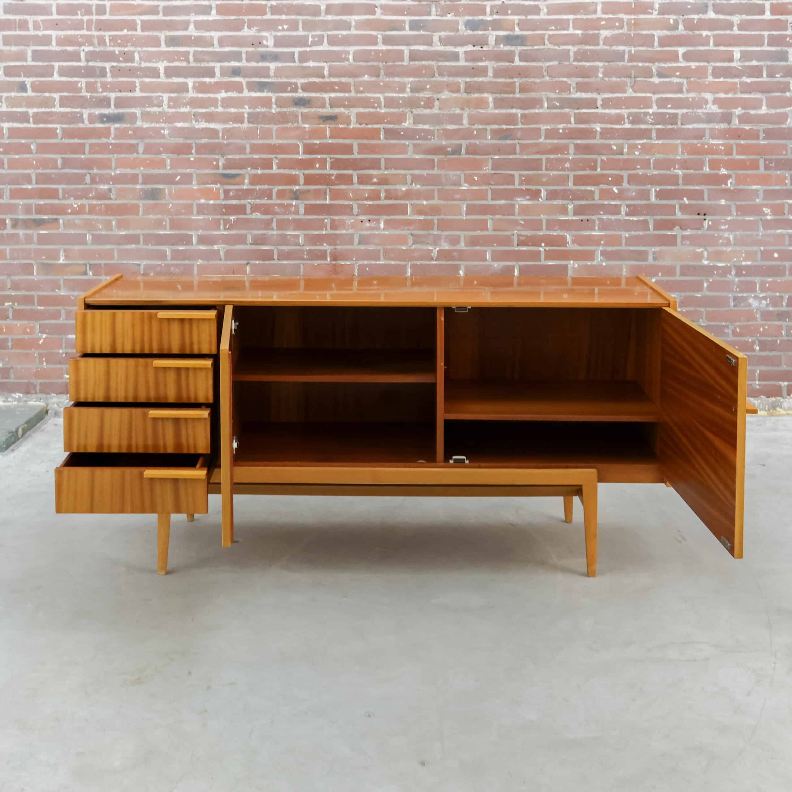 Vintage dressoir - Tatra Nabytok - Afbeelding 2