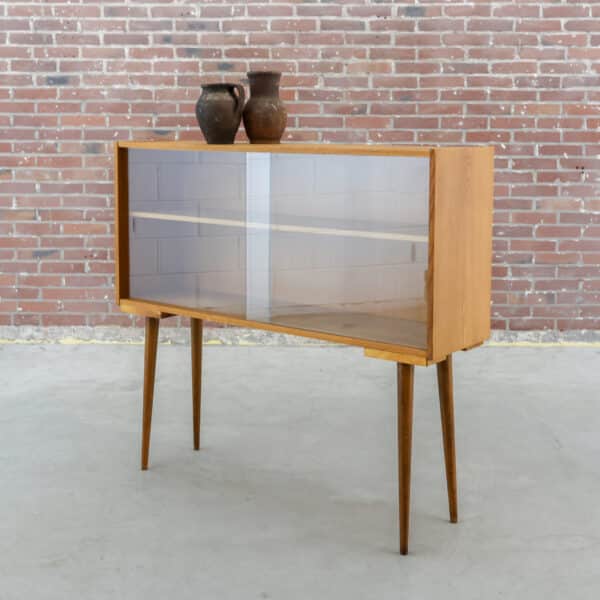 Vintage vitrinekastje