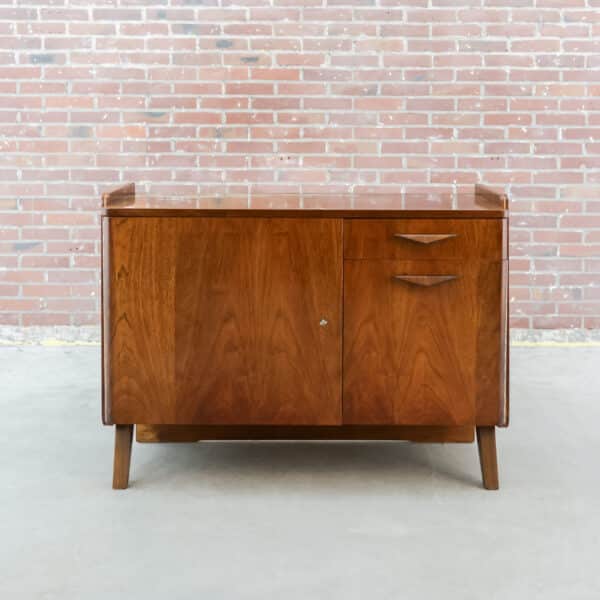 Vintage dressoir - Nový Domov