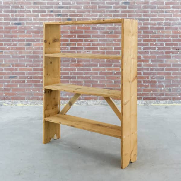 Brocante boekenrek