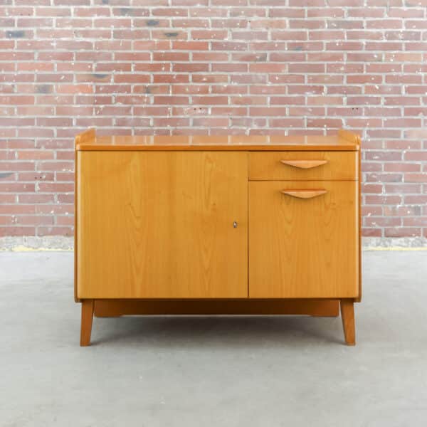 Vintage dressoir - Tatra Nabytok