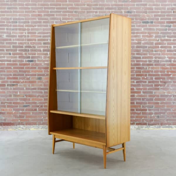 Mid-century vitrinekast