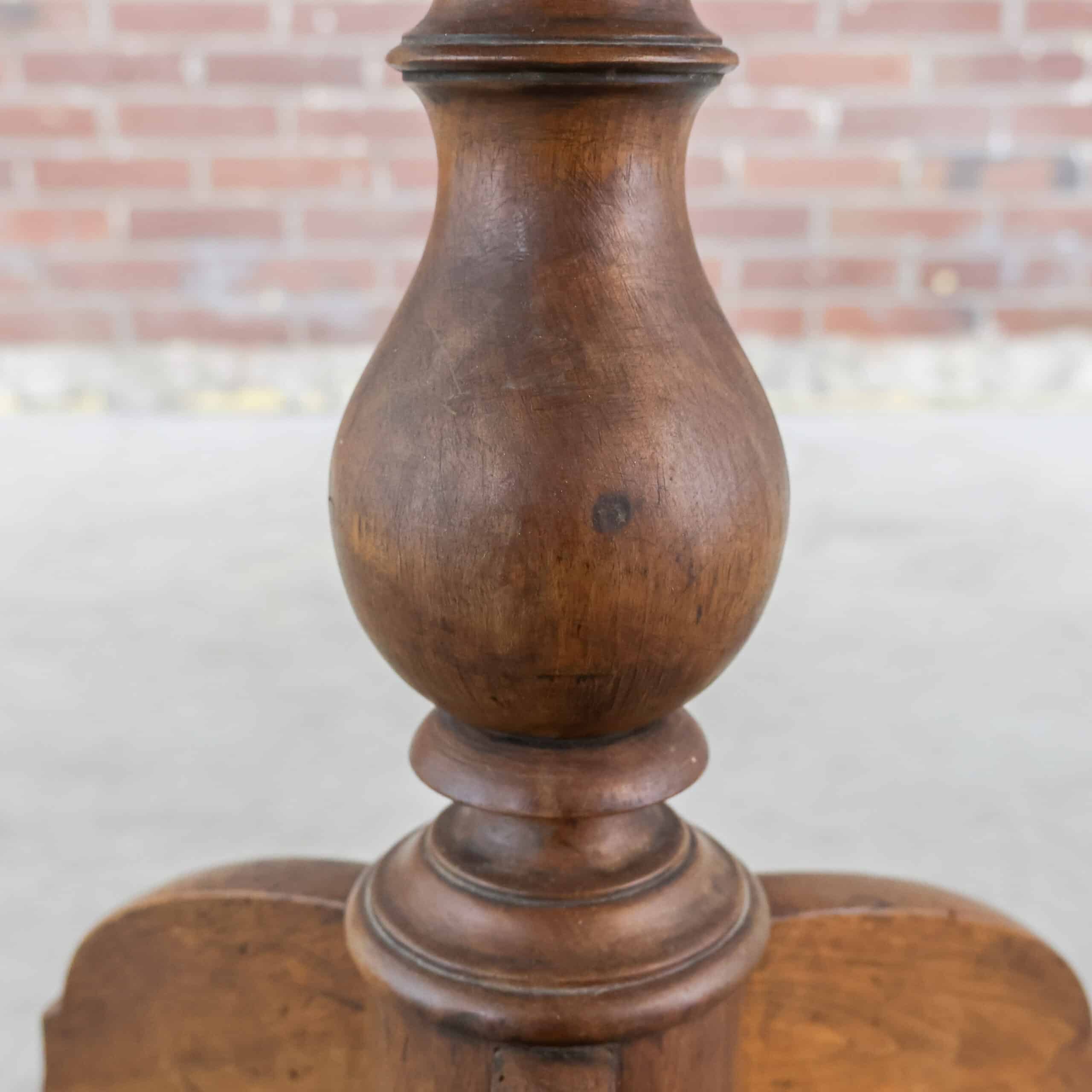 Antieke bijzettafel - Afbeelding 6
