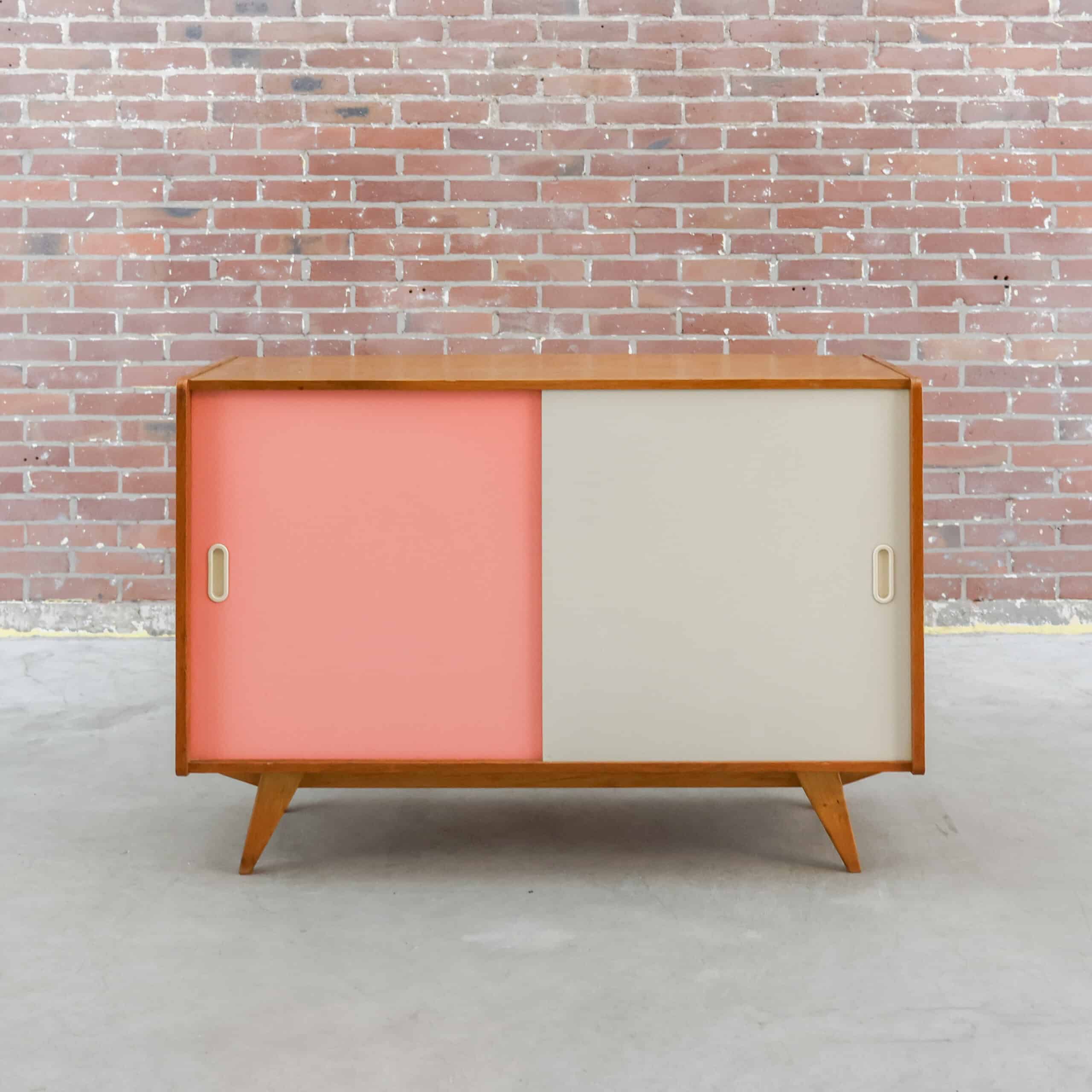 Mid-century dressoir van Jiří Jiroutek - Afbeelding 2