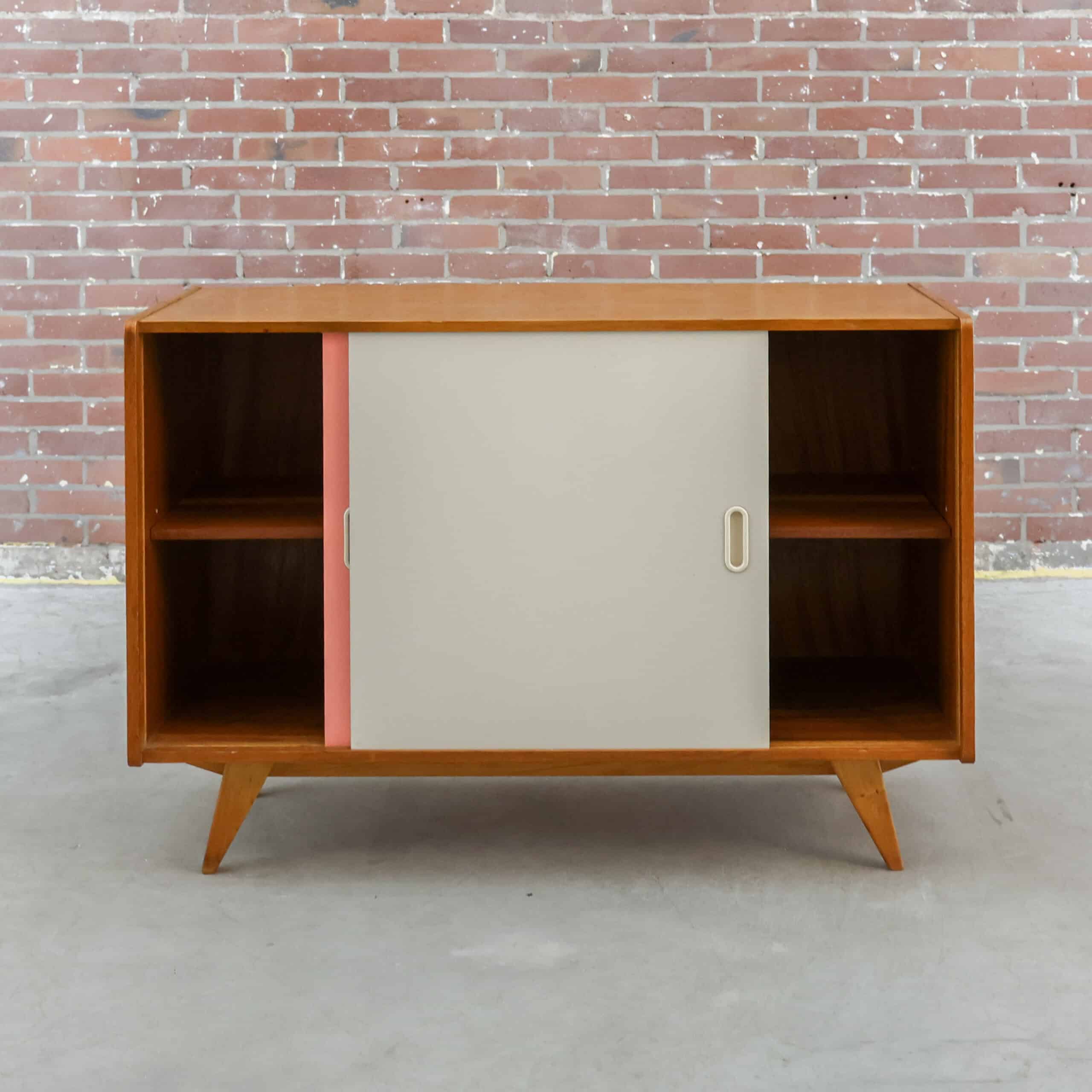 Mid-century dressoir van Jiří Jiroutek - Afbeelding 3