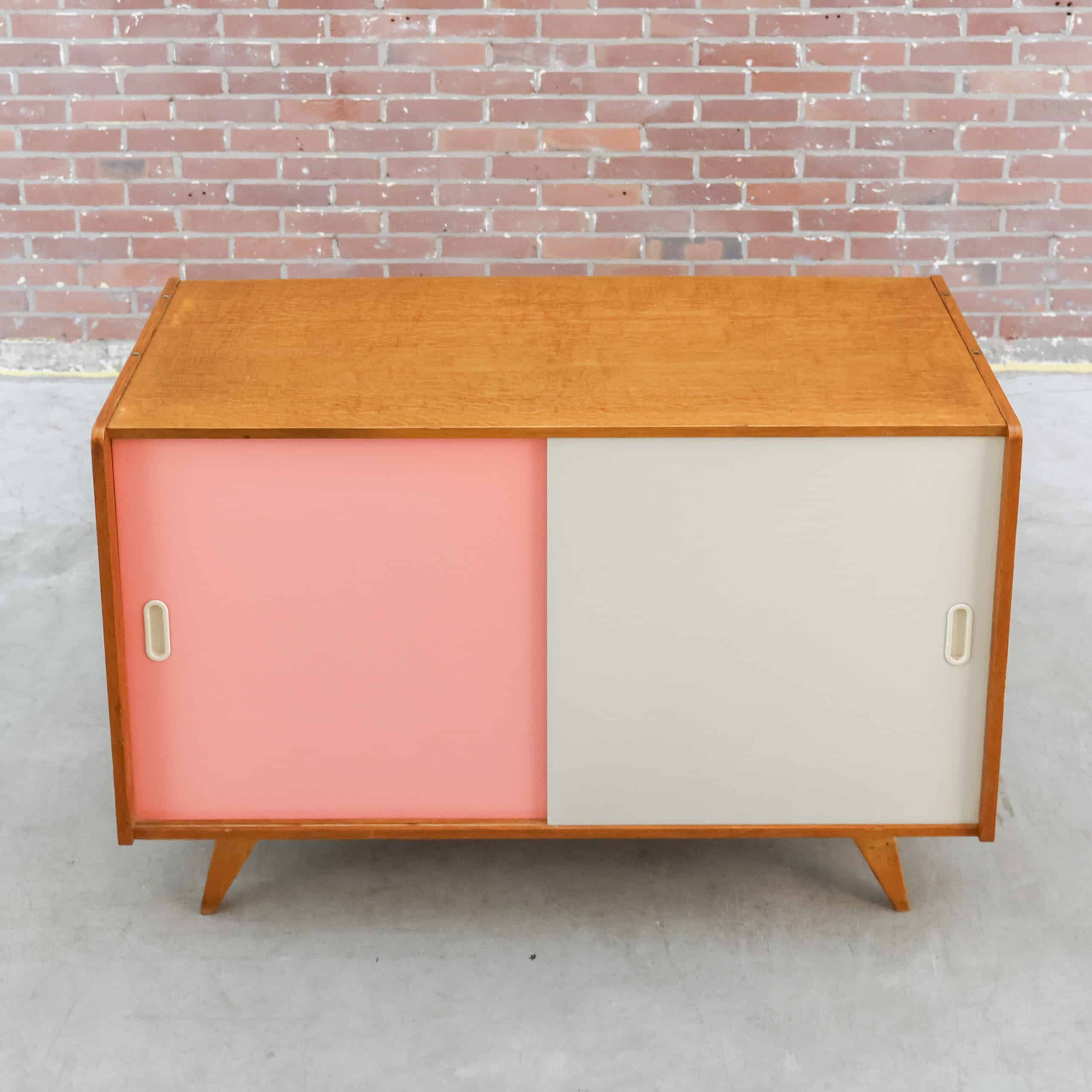 Mid-century dressoir van Jiří Jiroutek - Afbeelding 4