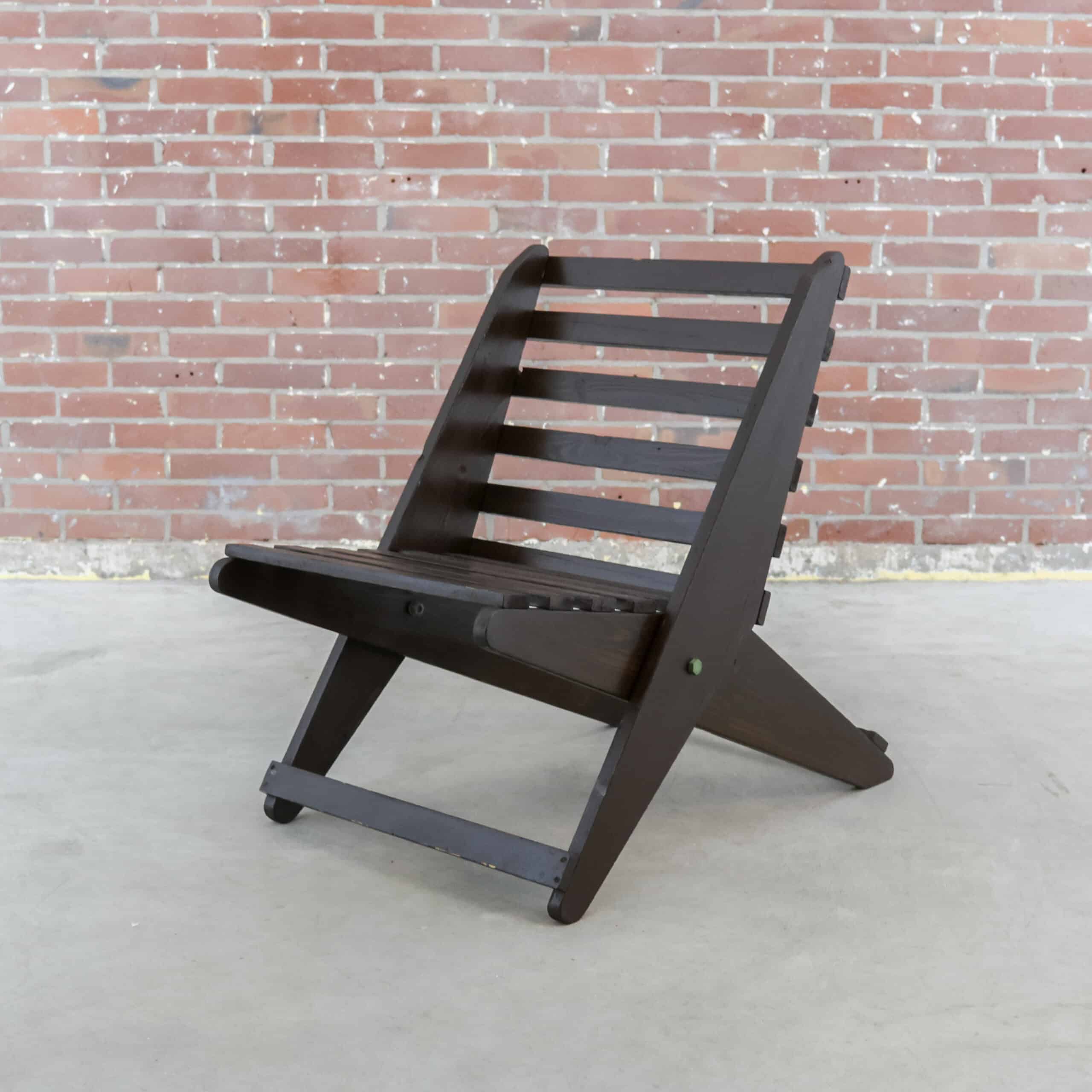 Vintage houten schaarstoelen