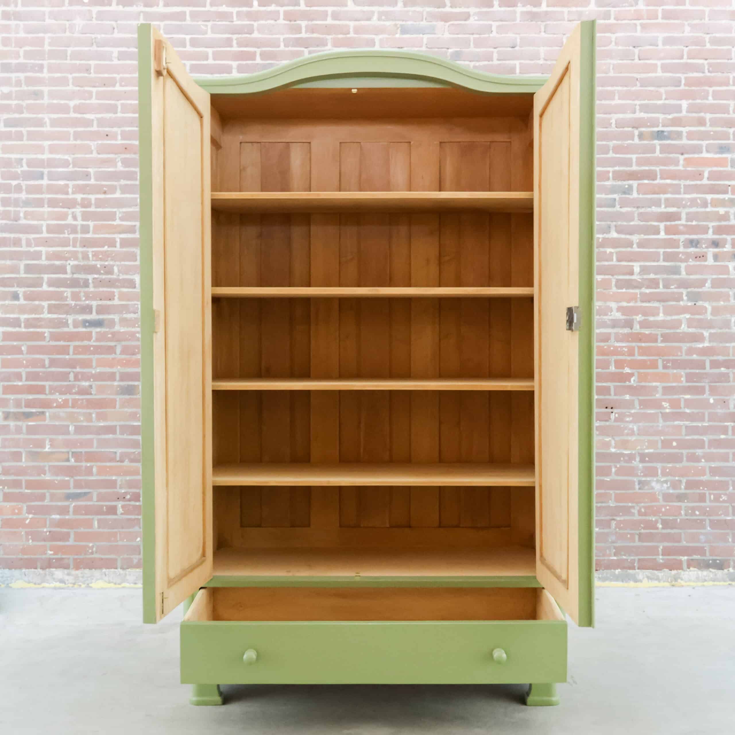 Brocante groene linnenkast - Afbeelding 2