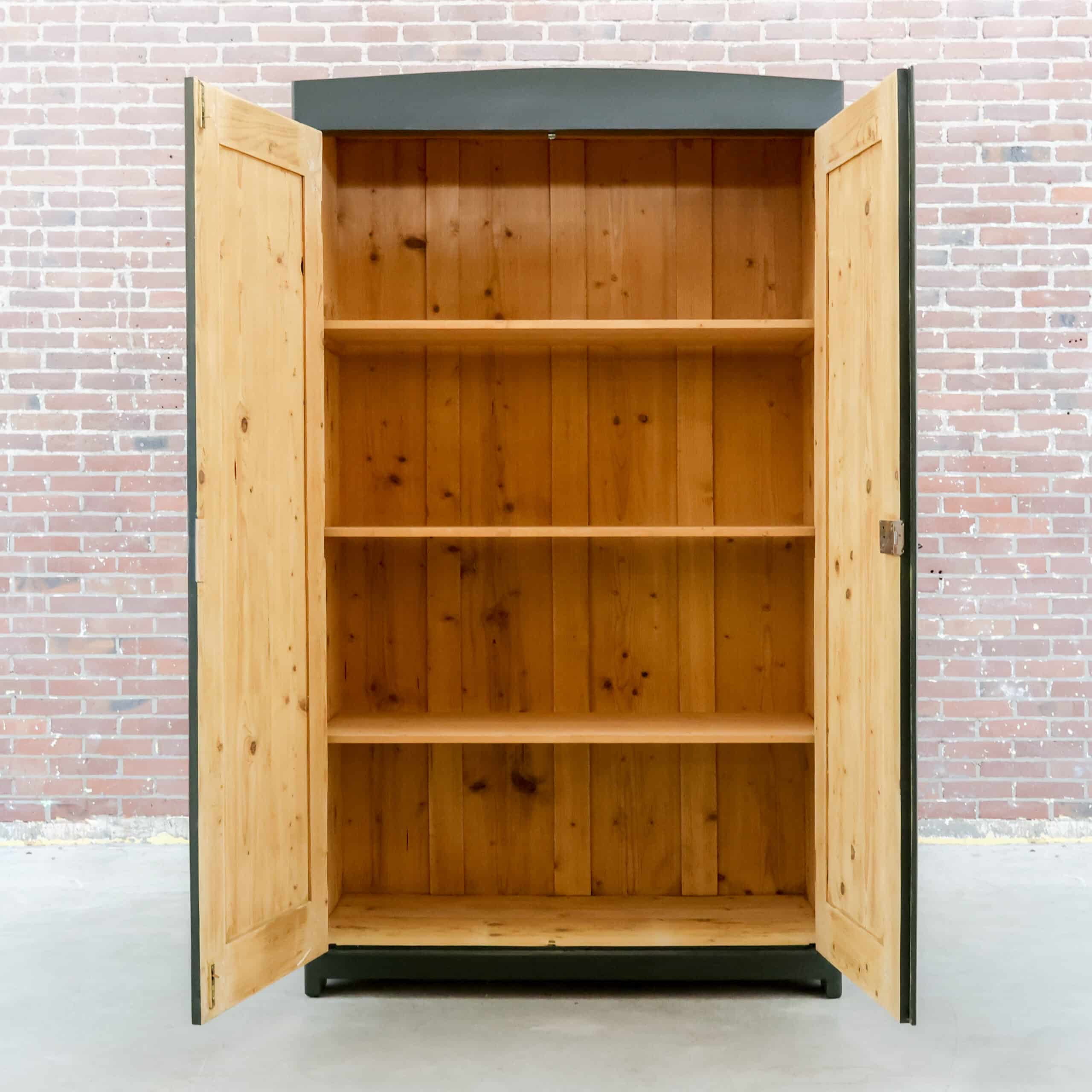 Brocante groene linnenkast - Afbeelding 2