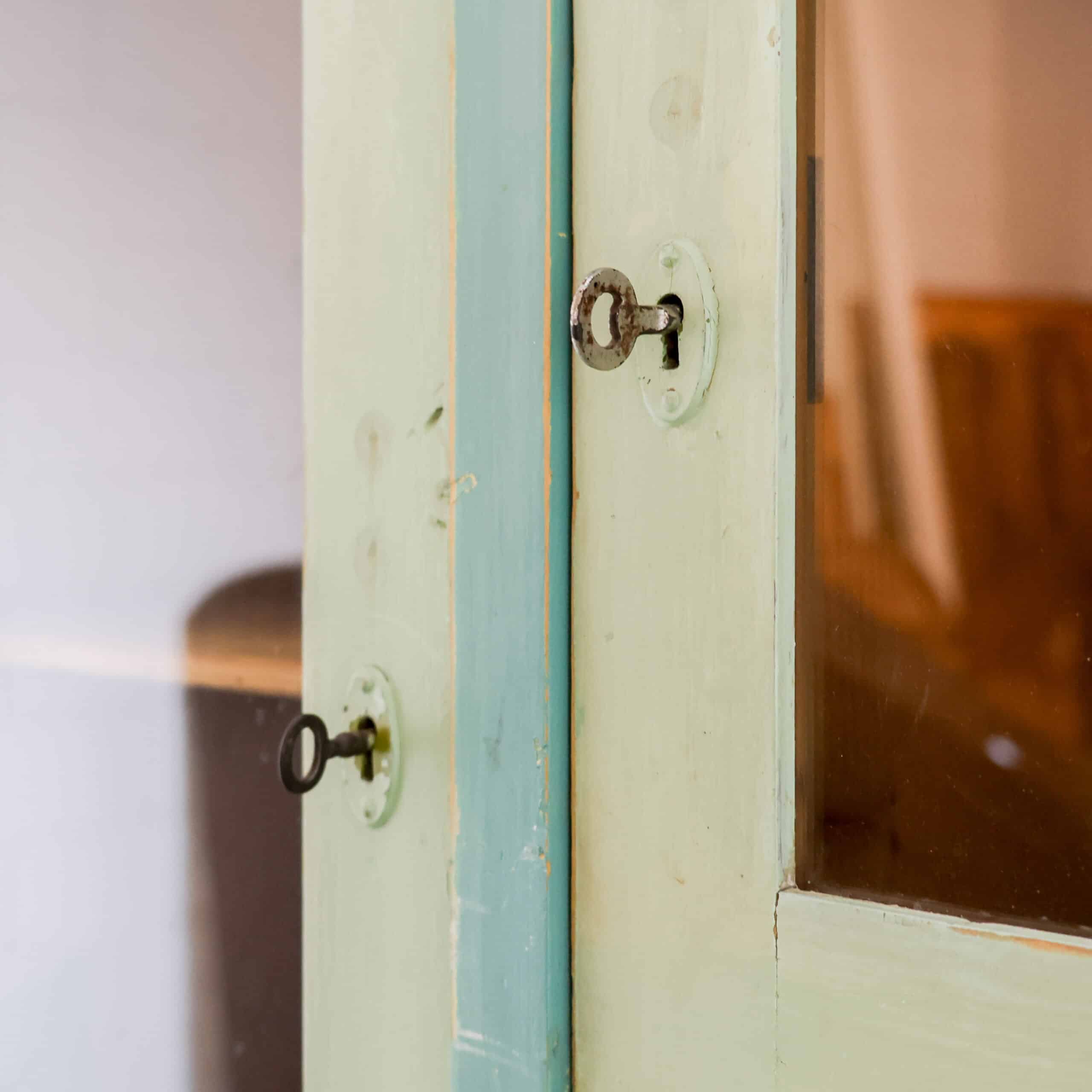 Brocante groene buffetkast - Afbeelding 4