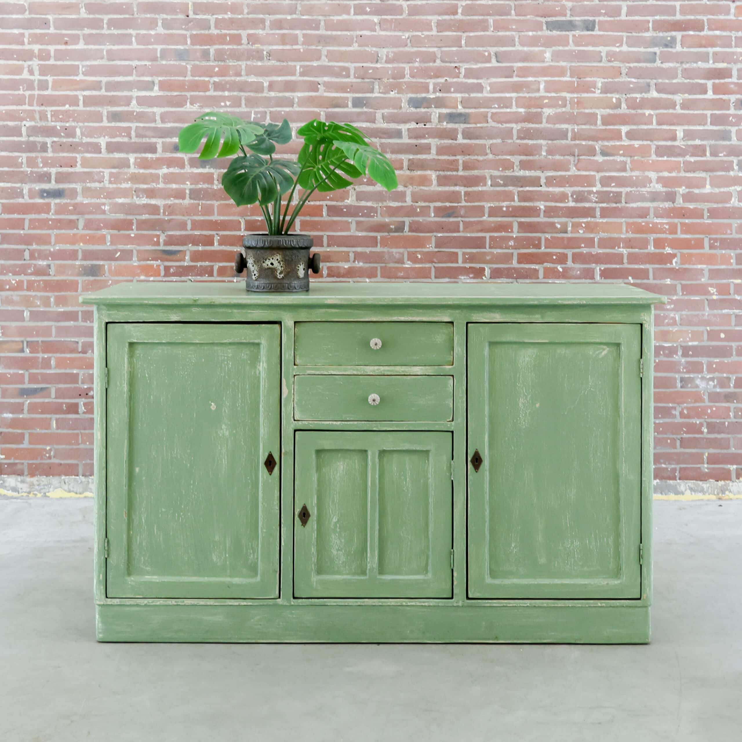 Brocante dressoir