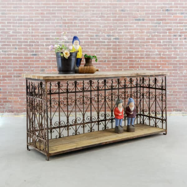 Buiten toonbank/toog