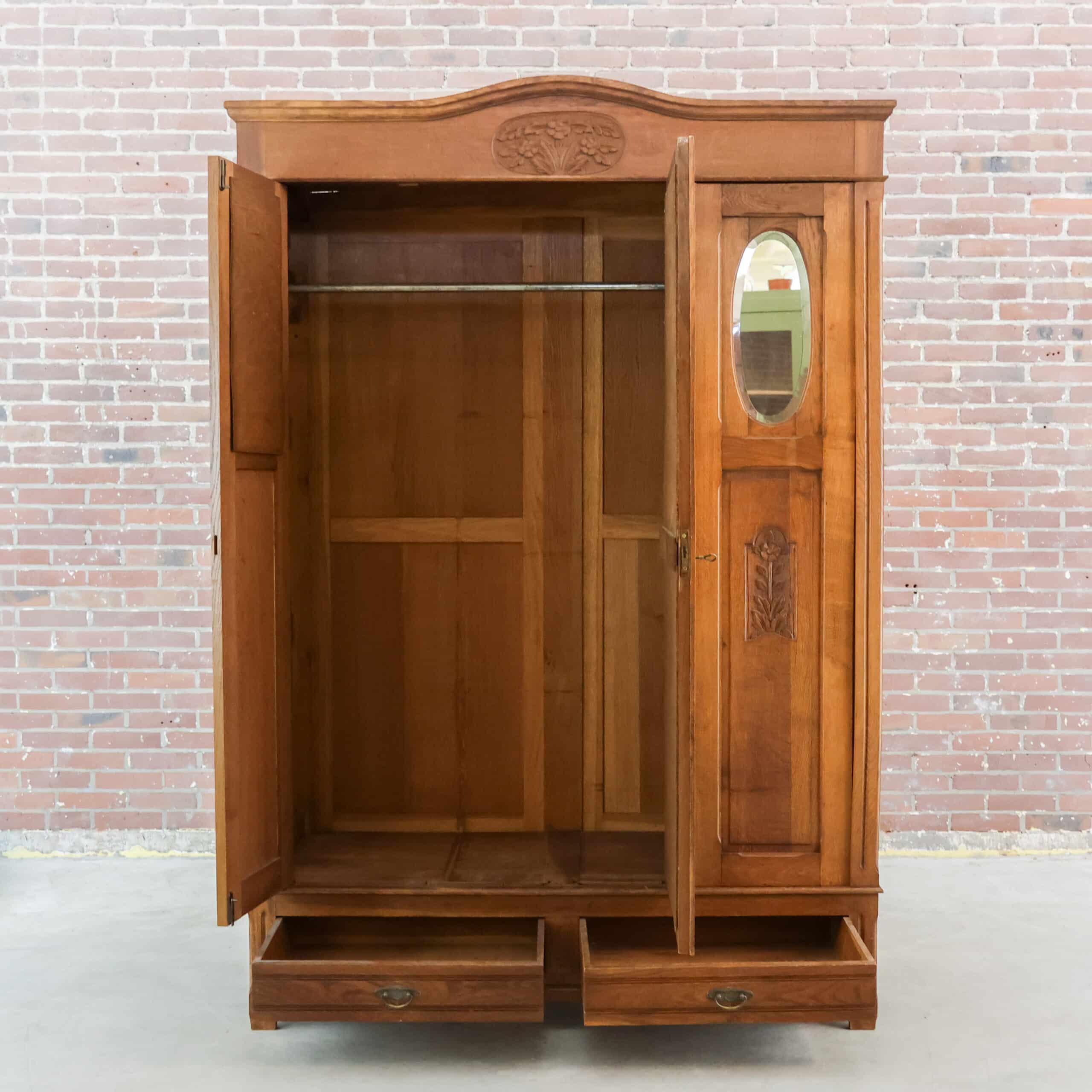 Brocante kledingkast - demontabel - Afbeelding 2