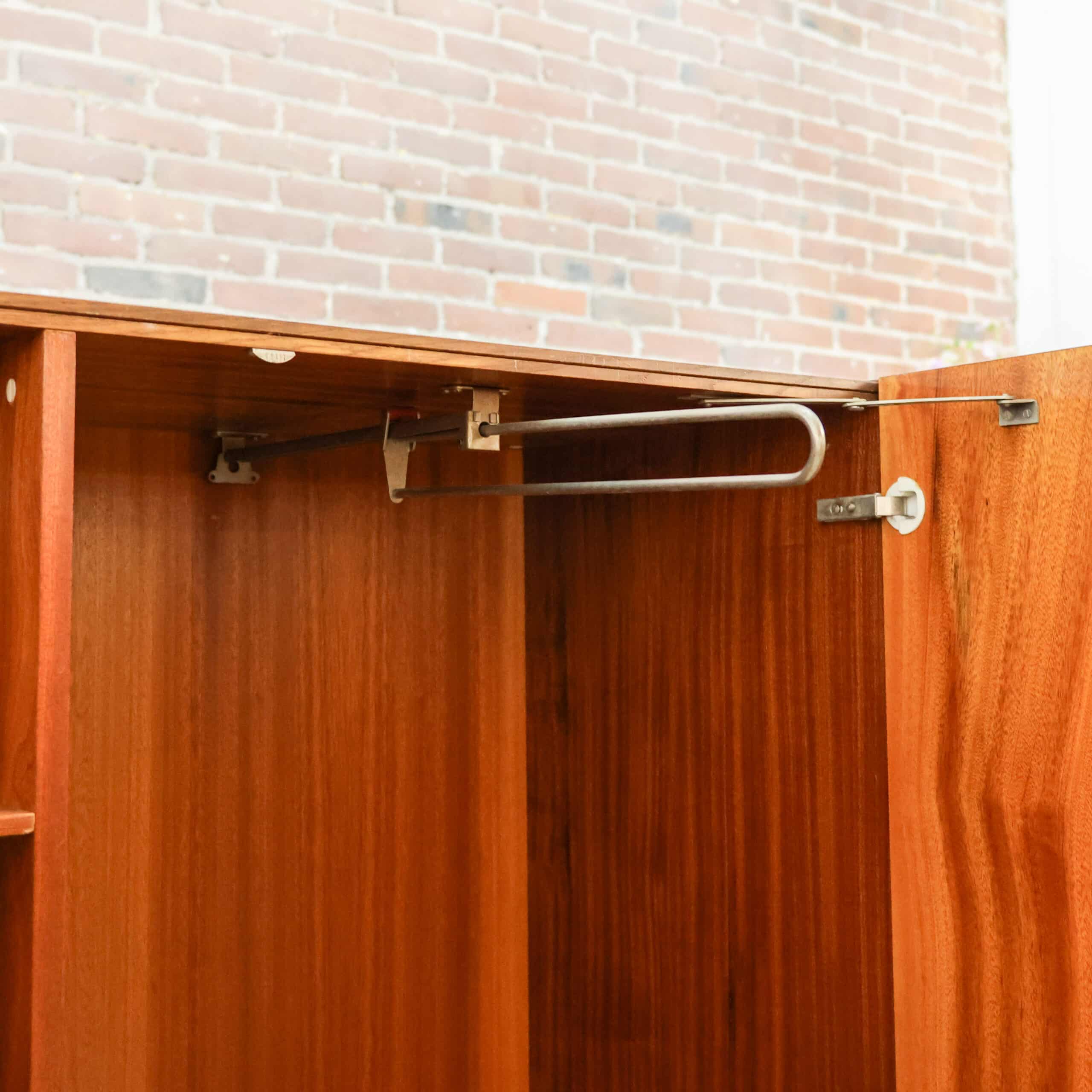 Mid-century kast - Jitona - Afbeelding 4
