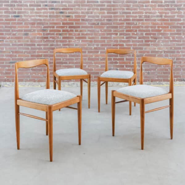 Vintage stoelen - Dřevotvar (per stuk)