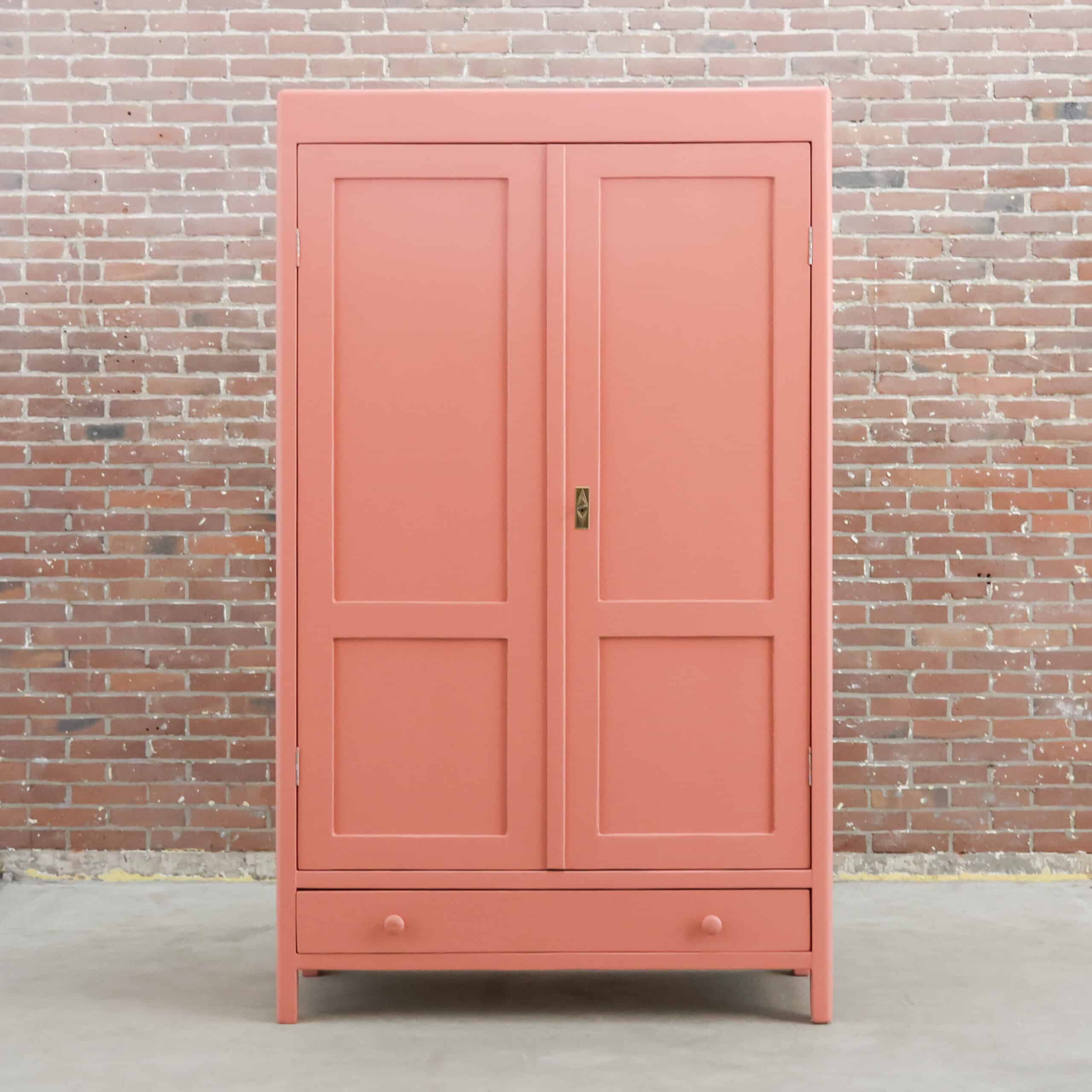 Roze linnenkast
