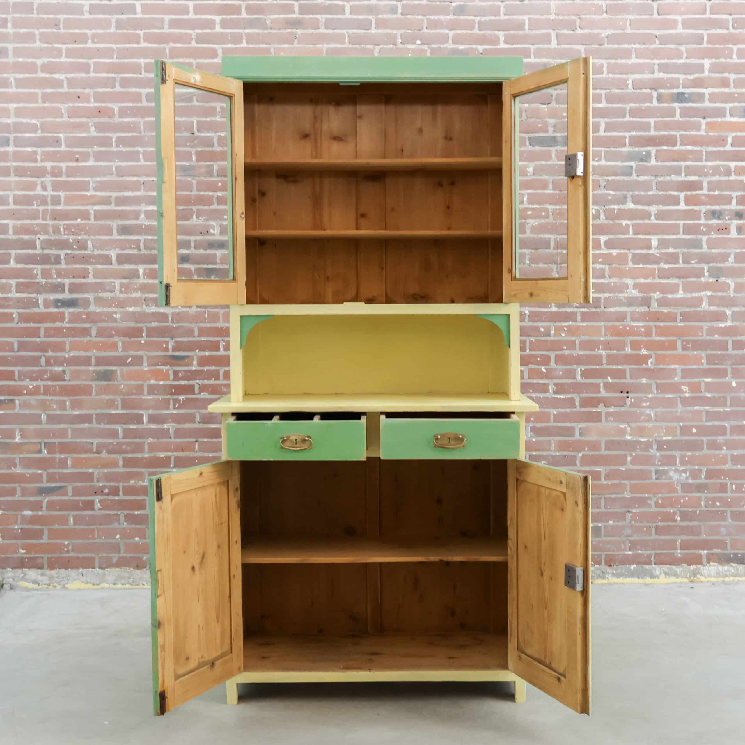 Brocante groene buffetkast - Afbeelding 2
