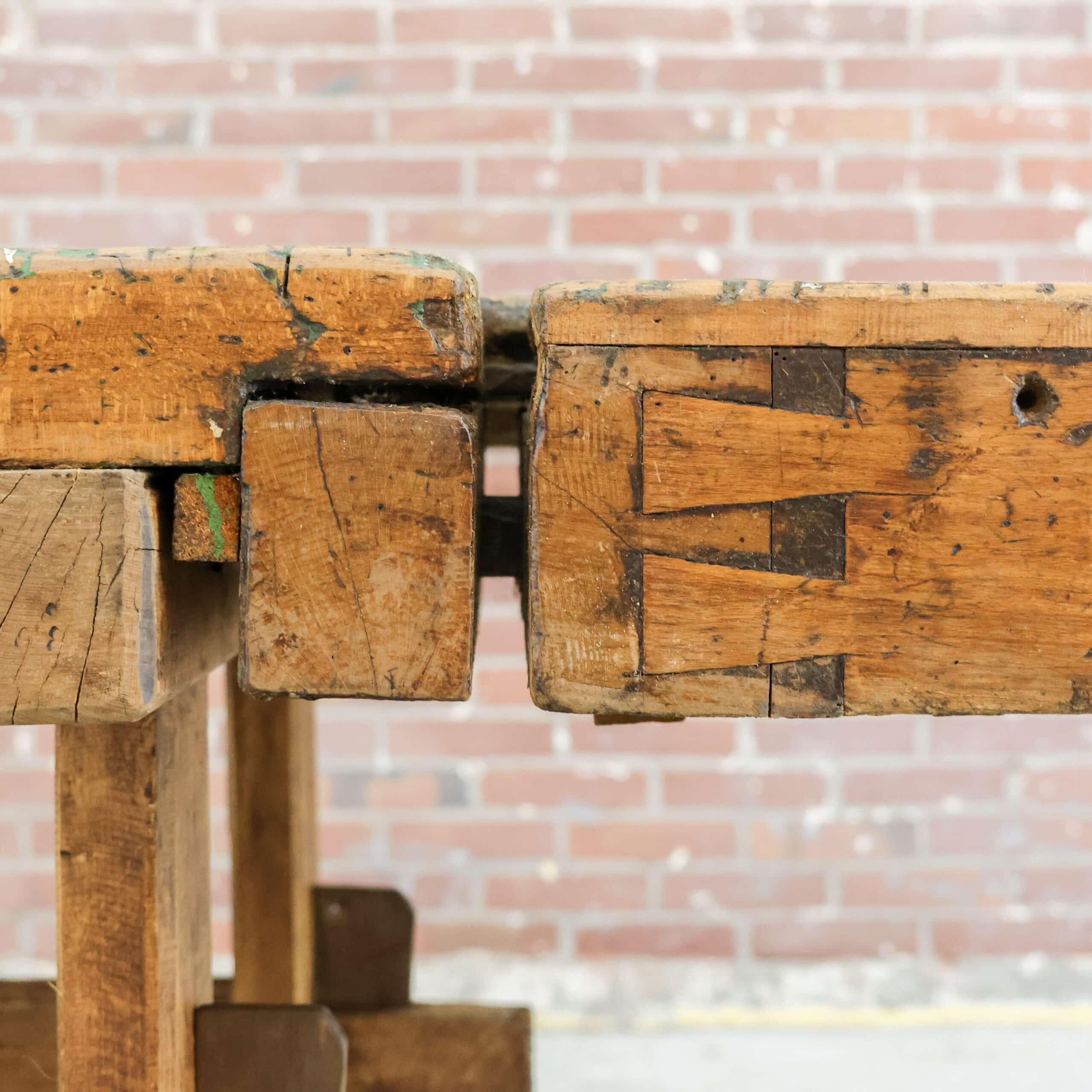 Vintage werkbank met bankschroef - Afbeelding 8