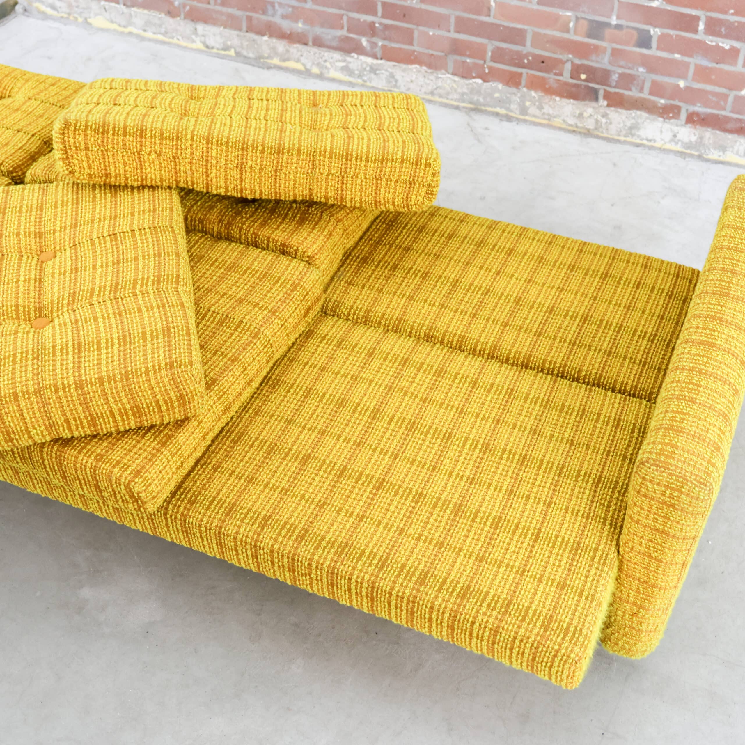 Mid century okergele bank / slaapbank - Afbeelding 5