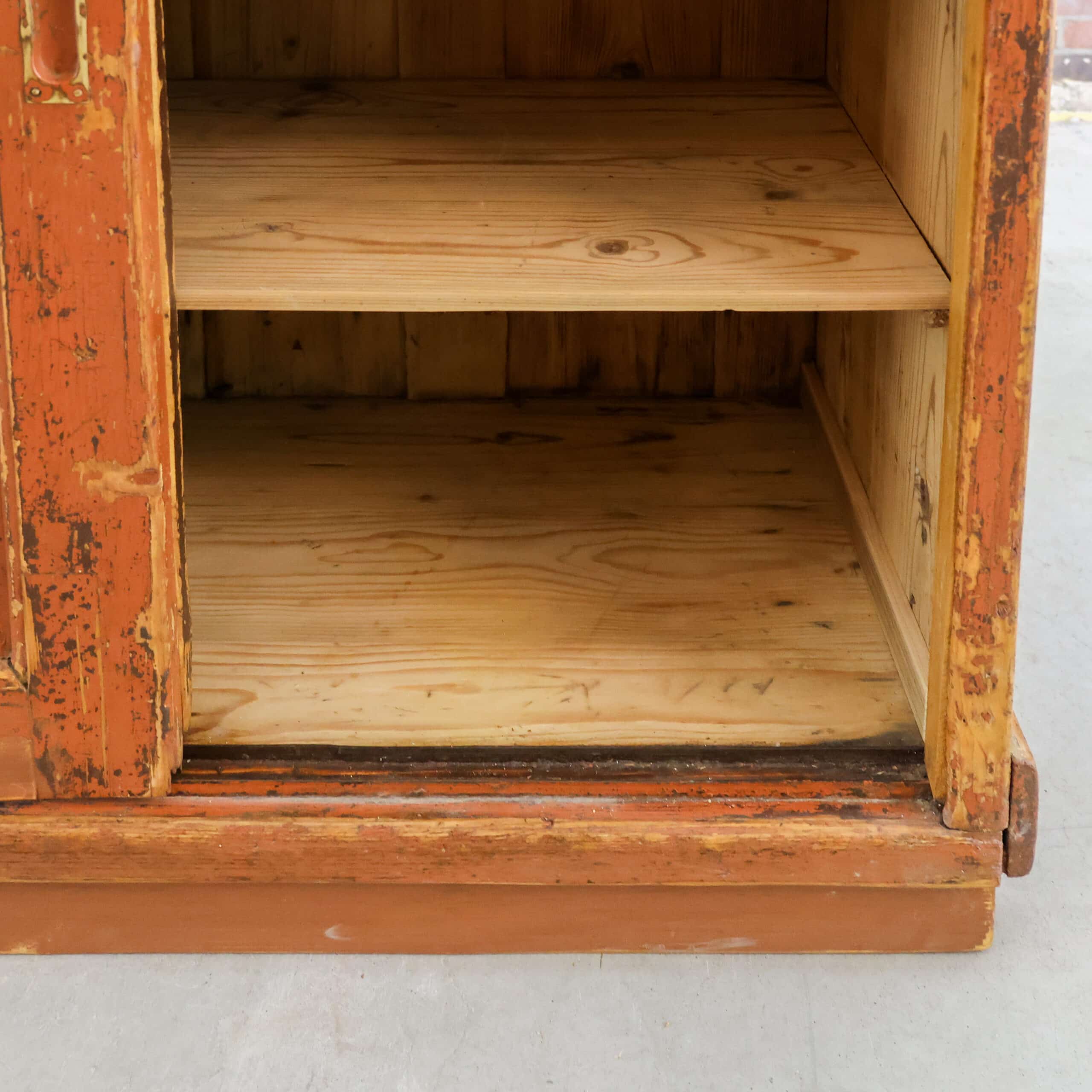 Brocante dressoir met schuifdeuren – Bild 4