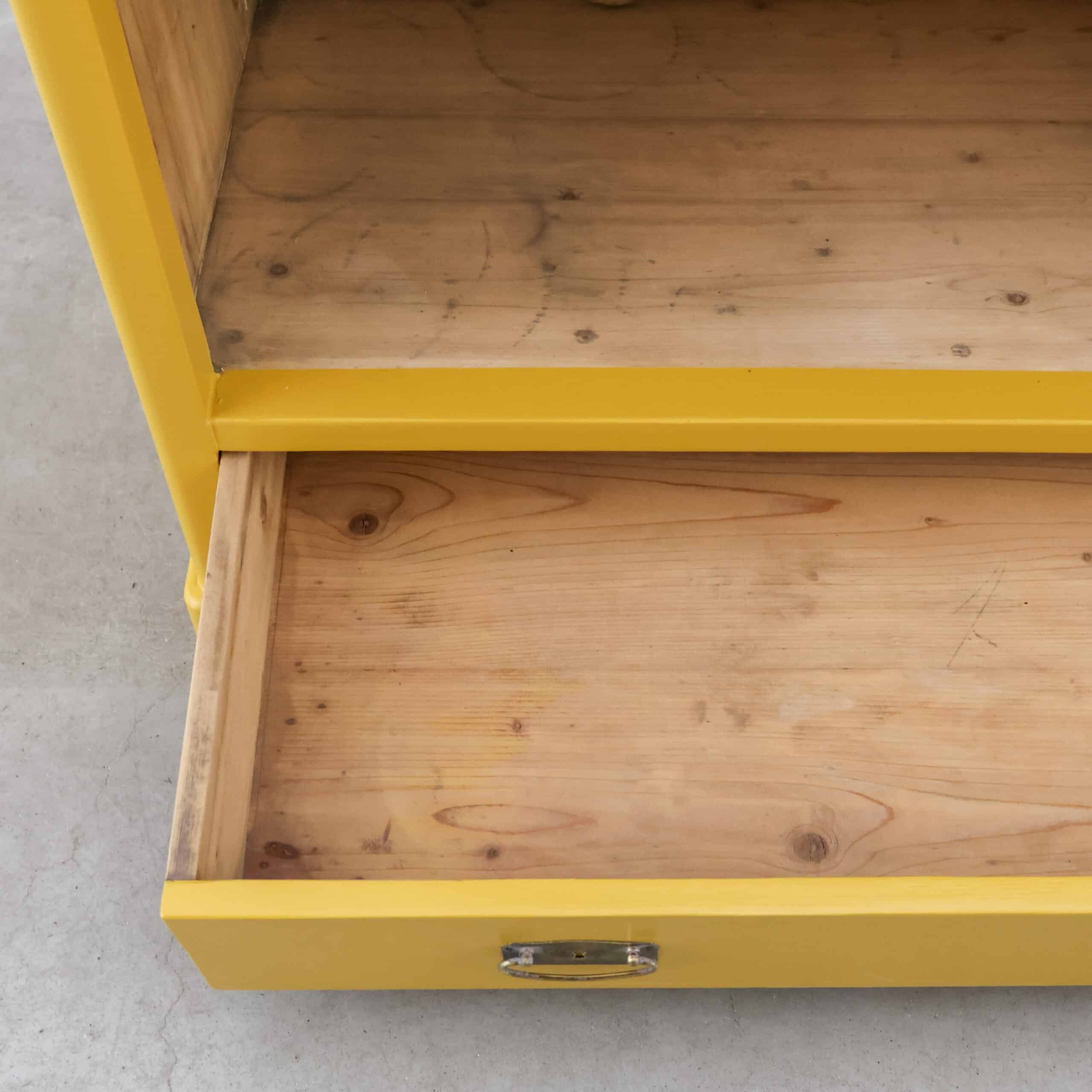 Okergele open boekenkast – Bild 6