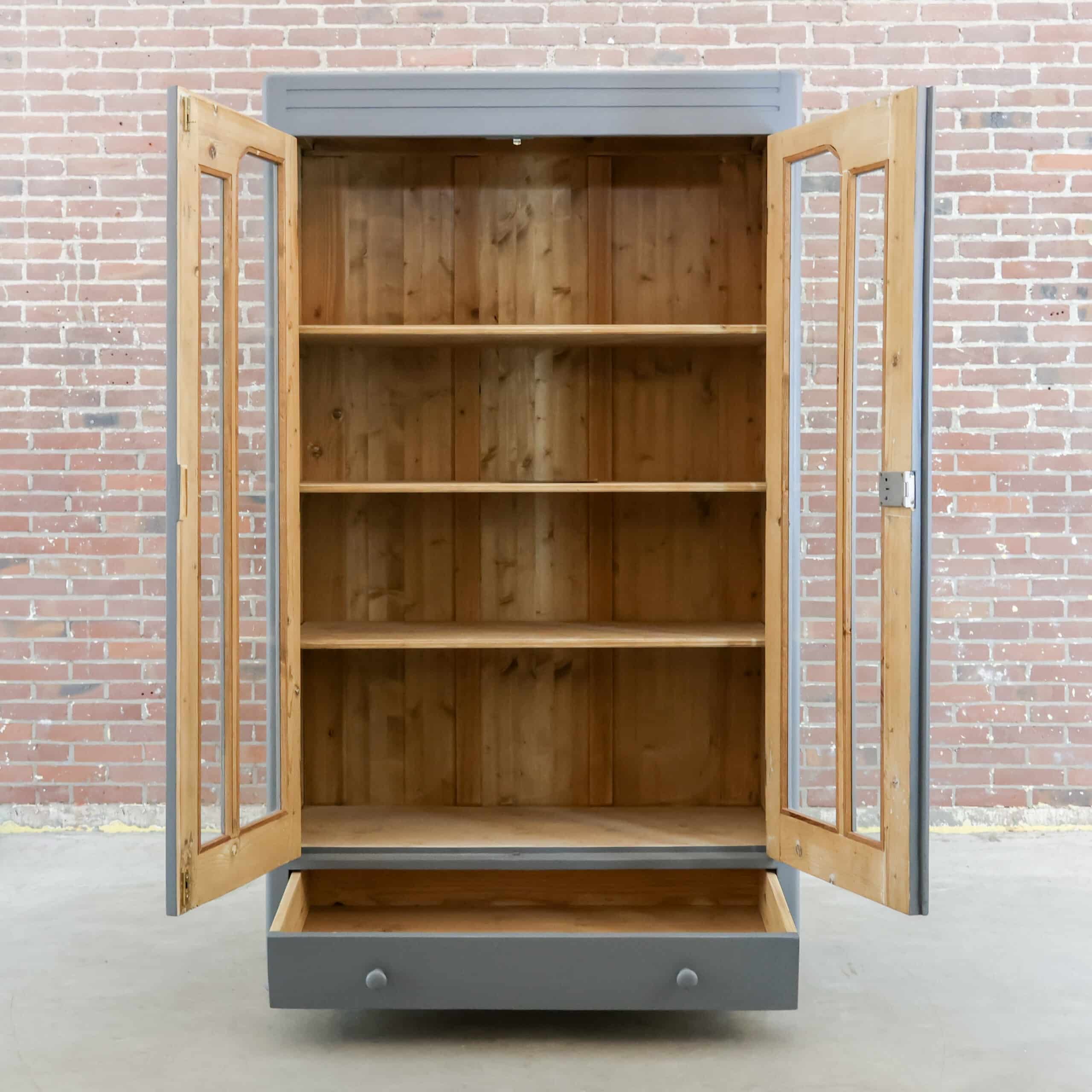 Brocante grijze vitrinekast - Afbeelding 2