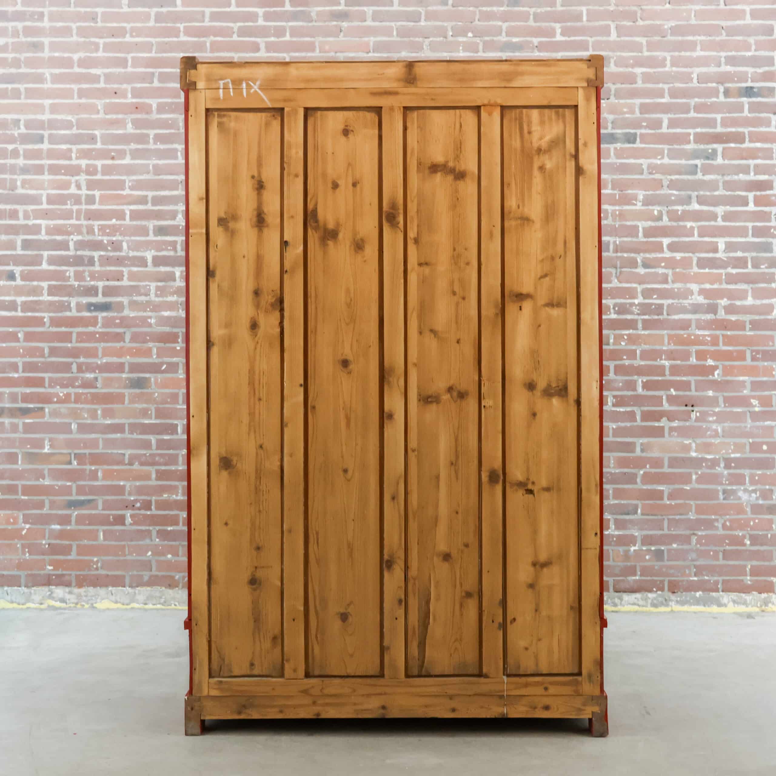 Brocante rode vitrinekast - Afbeelding 8