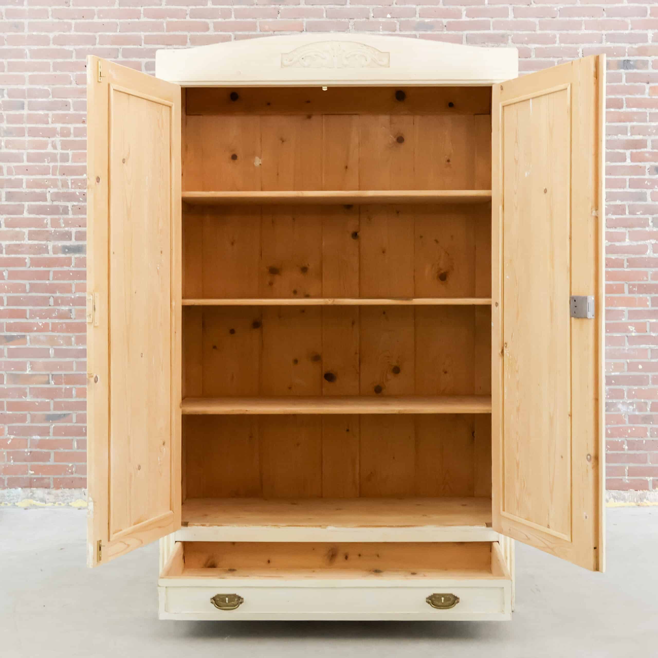 Brocante crème linnenkast - Afbeelding 2