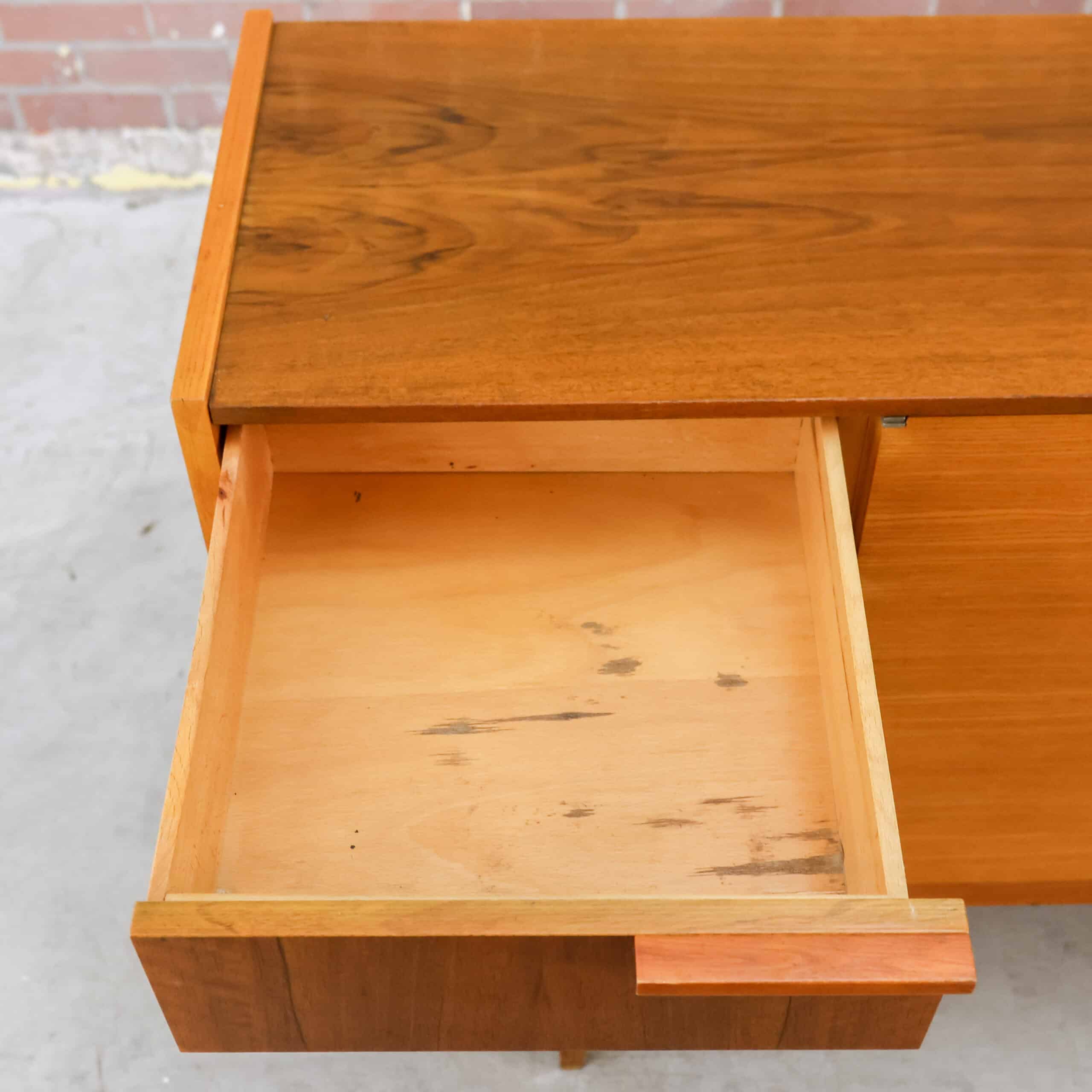 Mid-century dressoir - Up Závody - Afbeelding 6