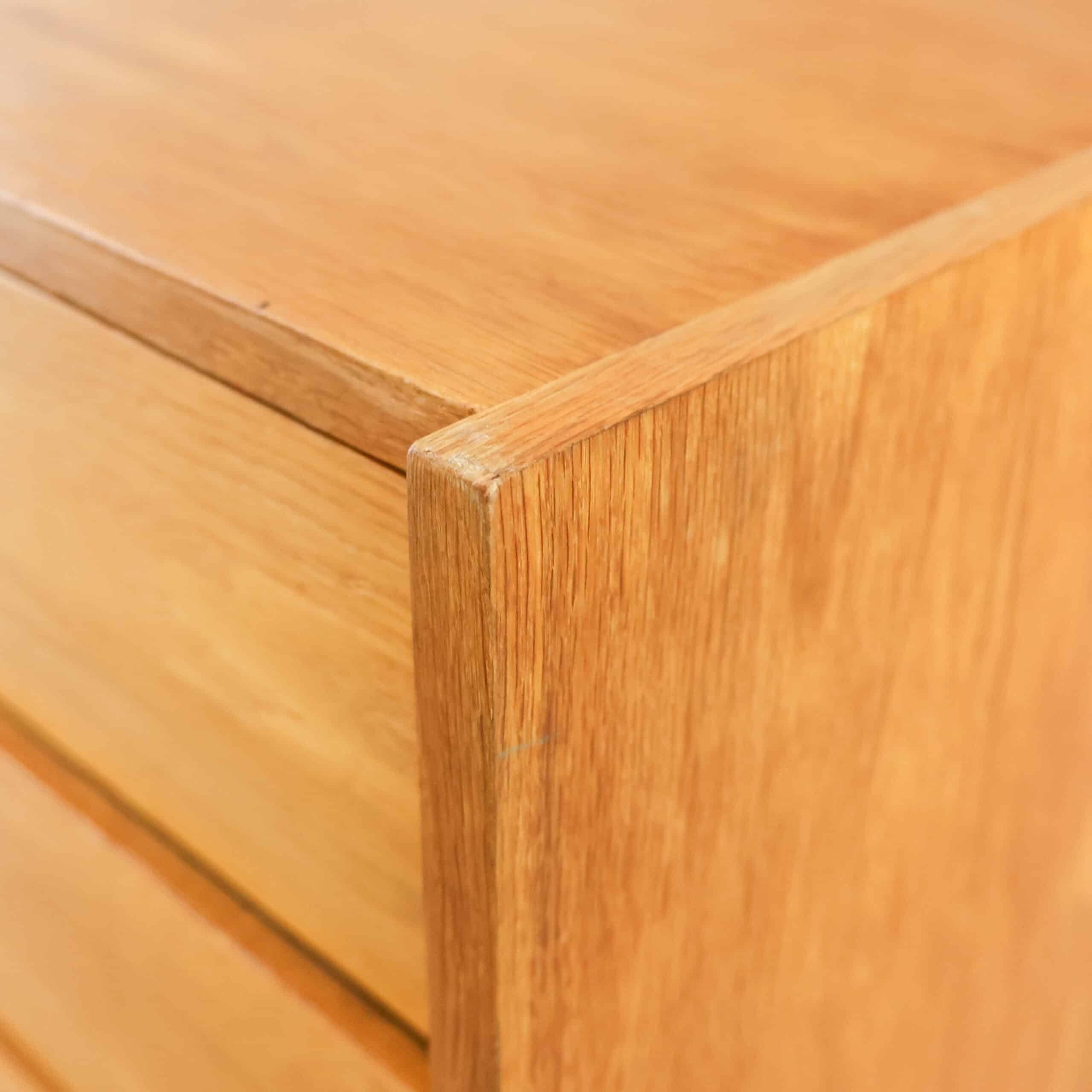 Vintage dressoir - Interier Praha - Afbeelding 8