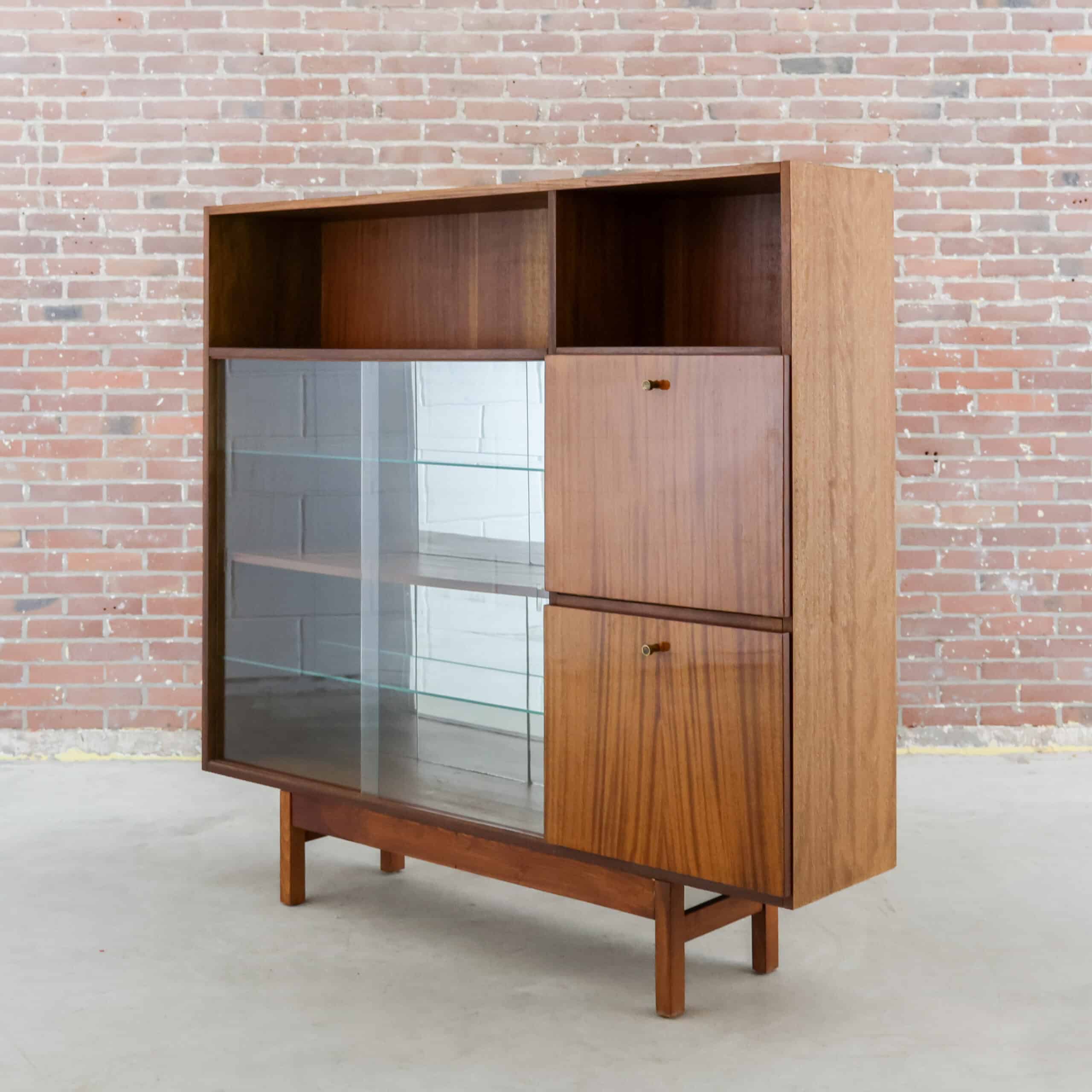 Mid Century barkast - Novy Domov