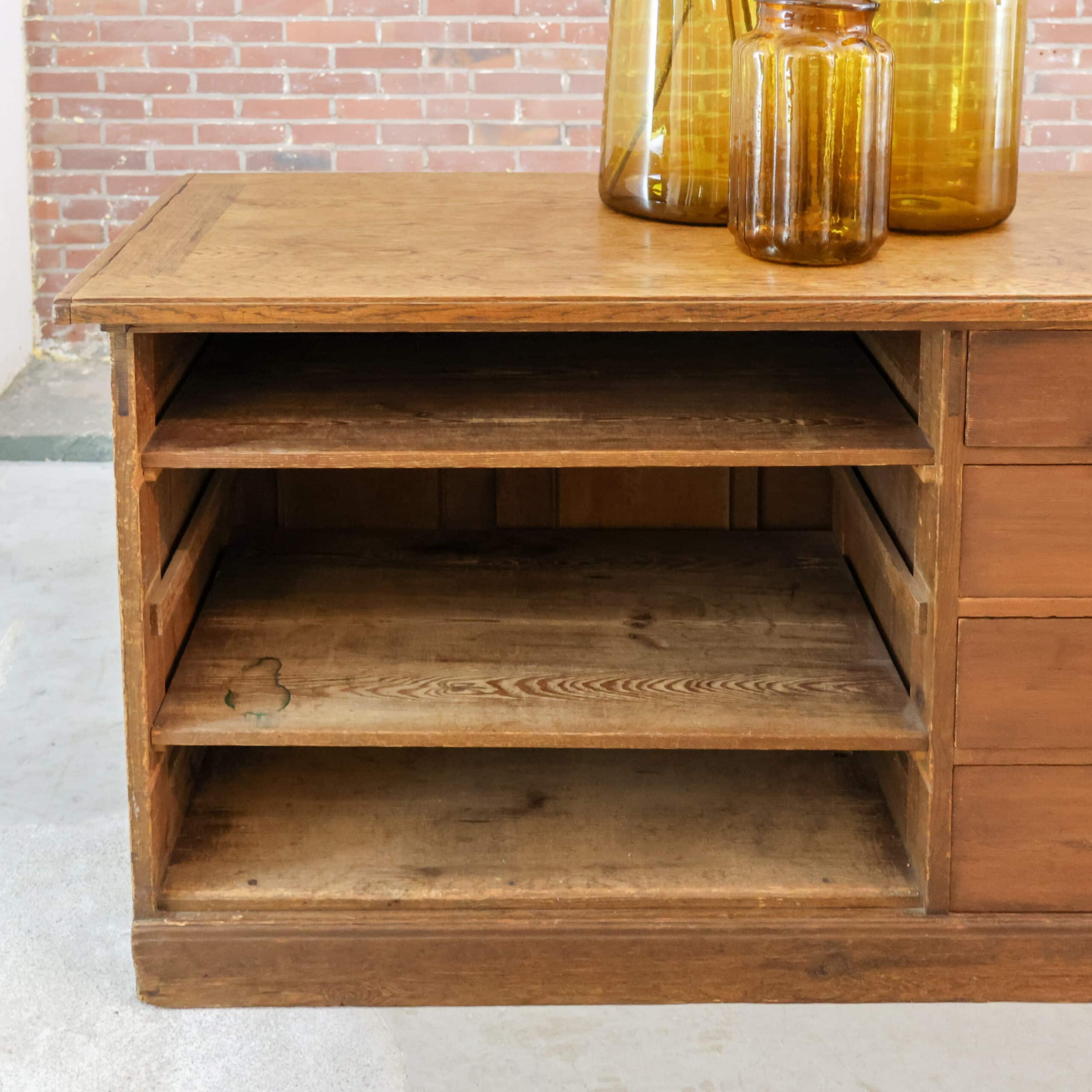 Brocante toonbank - Afbeelding 2