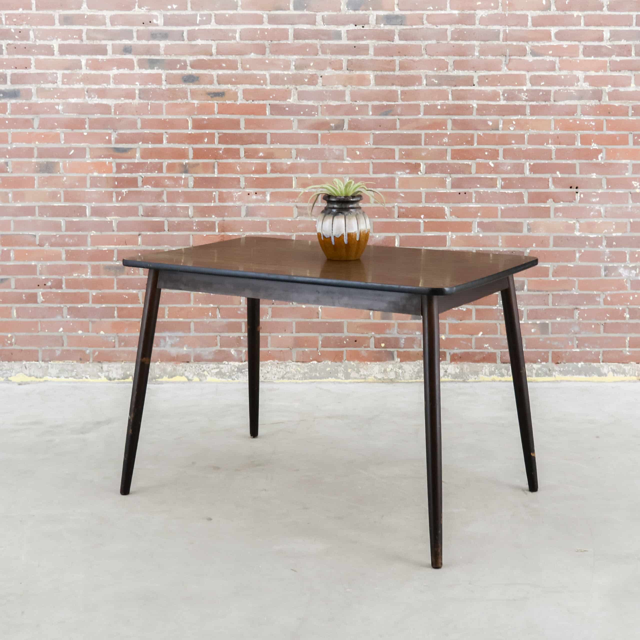 Vintage formica tafel