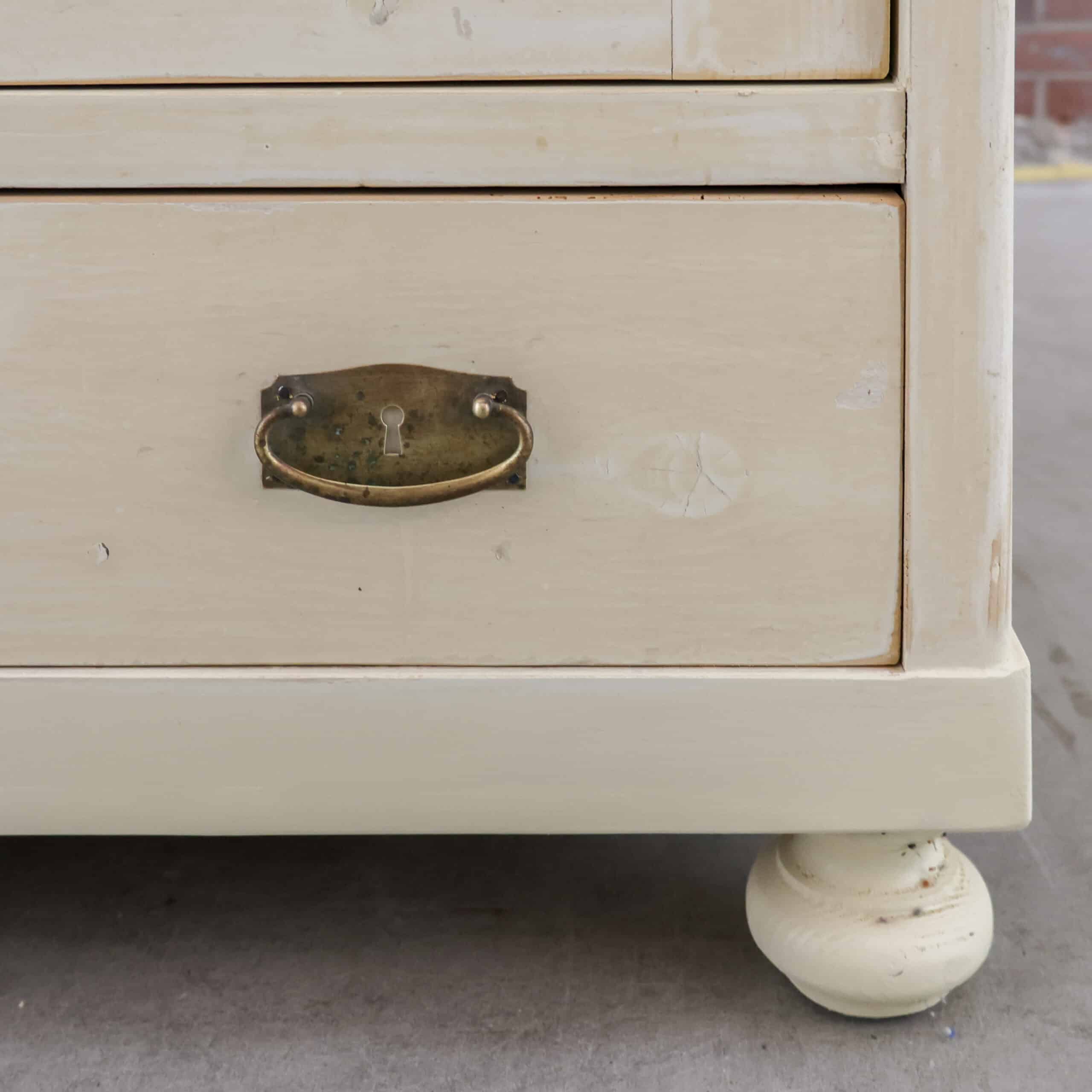 Brocante crème linnenkast - Afbeelding 9