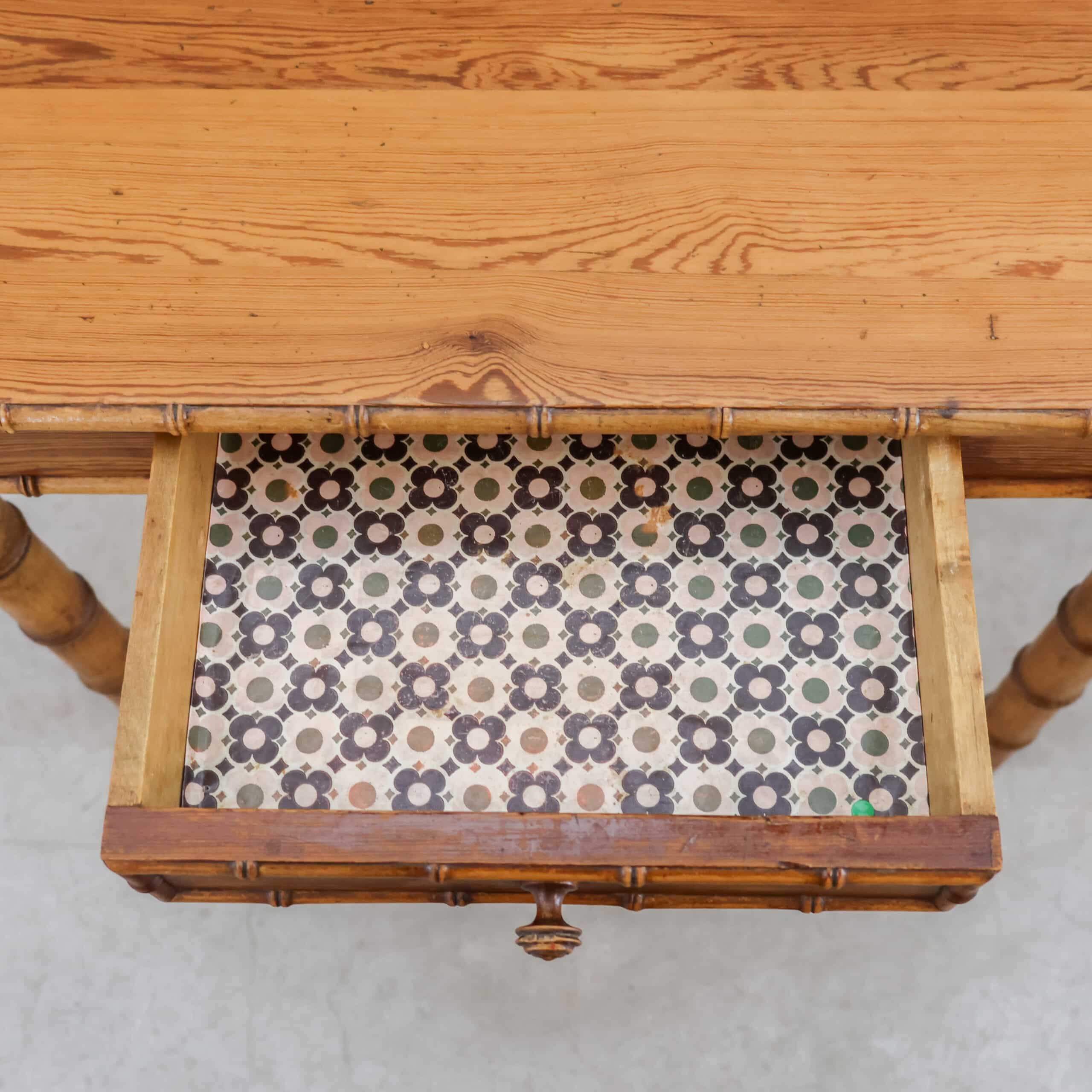 Faux bamboo tafel - Afbeelding 6