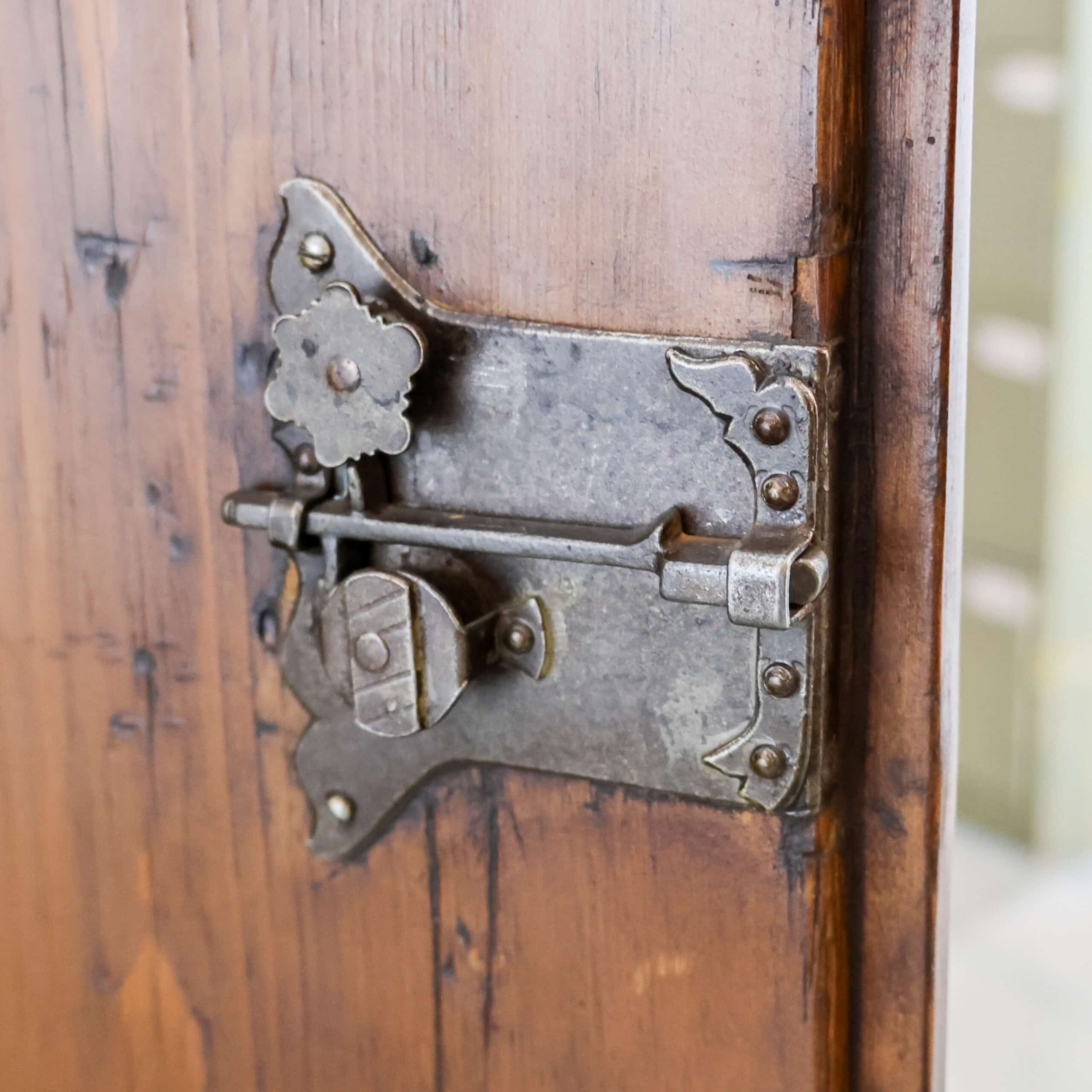 Antieke eendeurs kast - Afbeelding 5