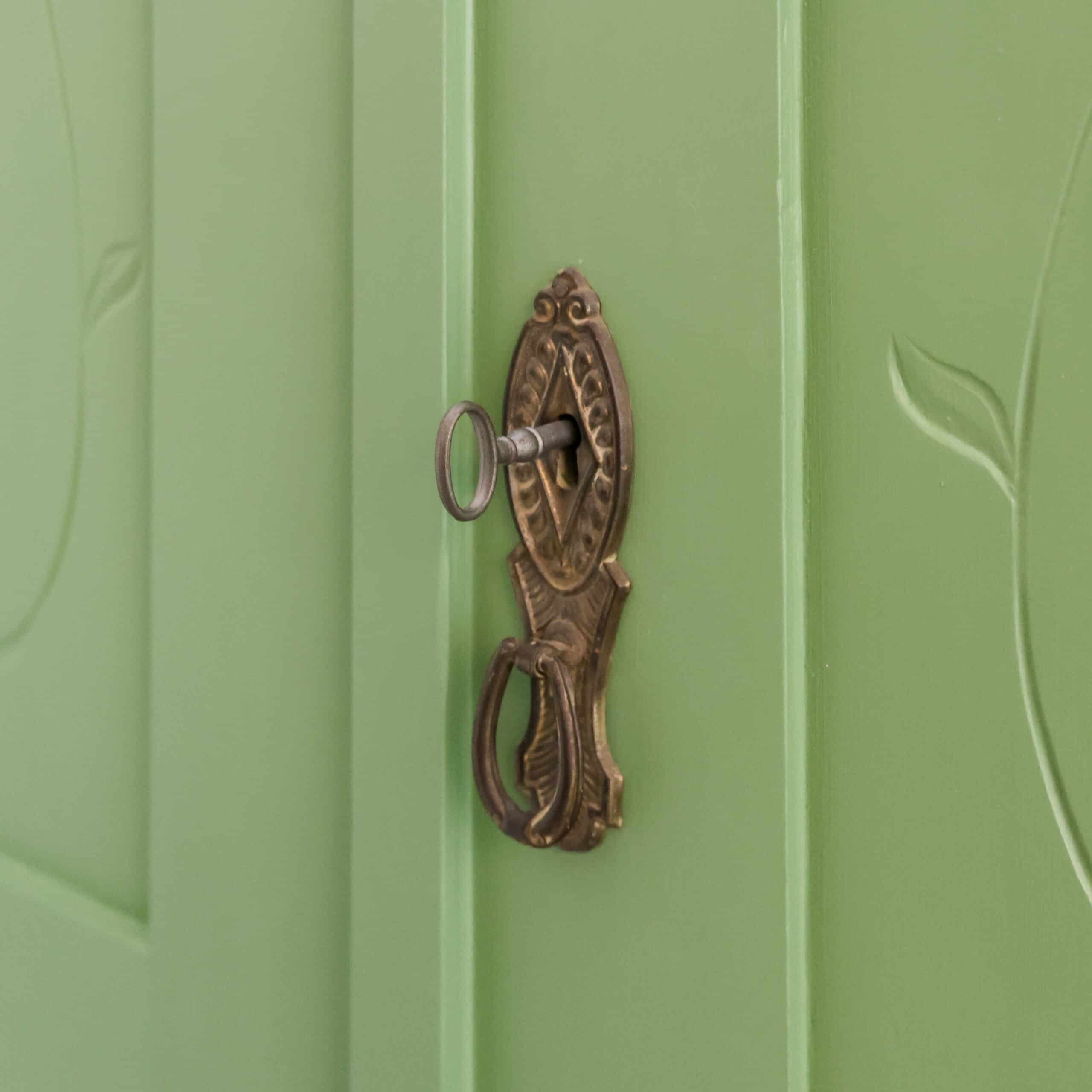 Brocante groene linnenkast - Afbeelding 7